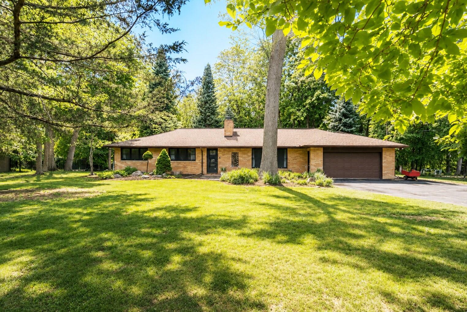 3140 Happy Valley Road — photo