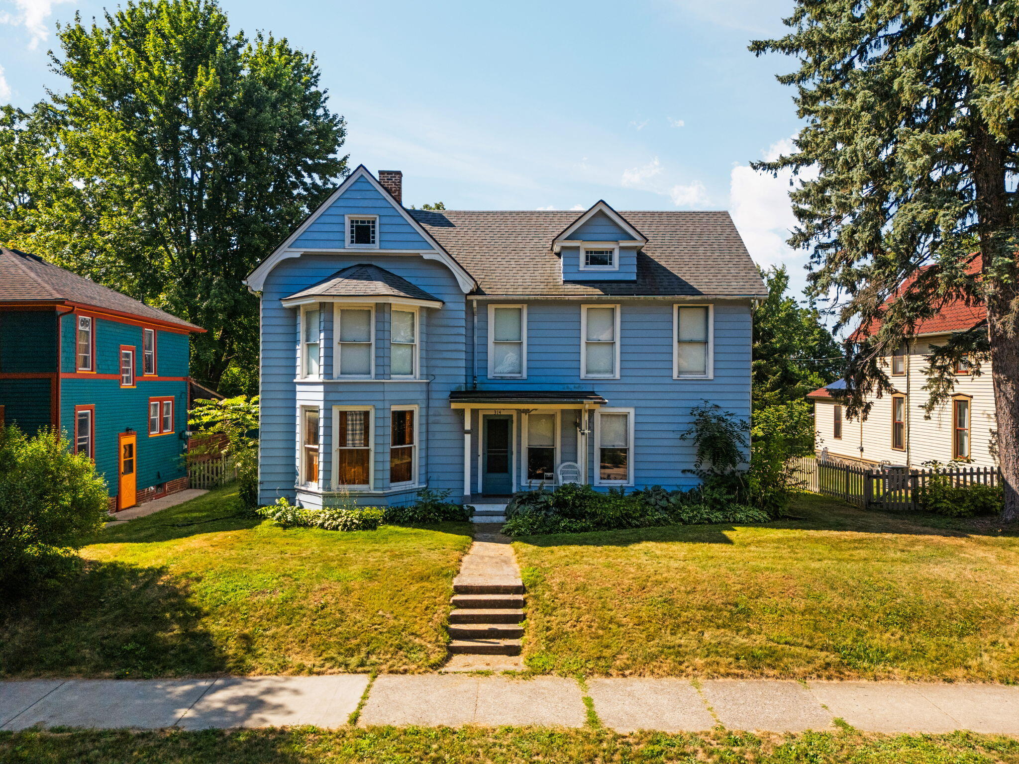 314 E Cross Street — photo
