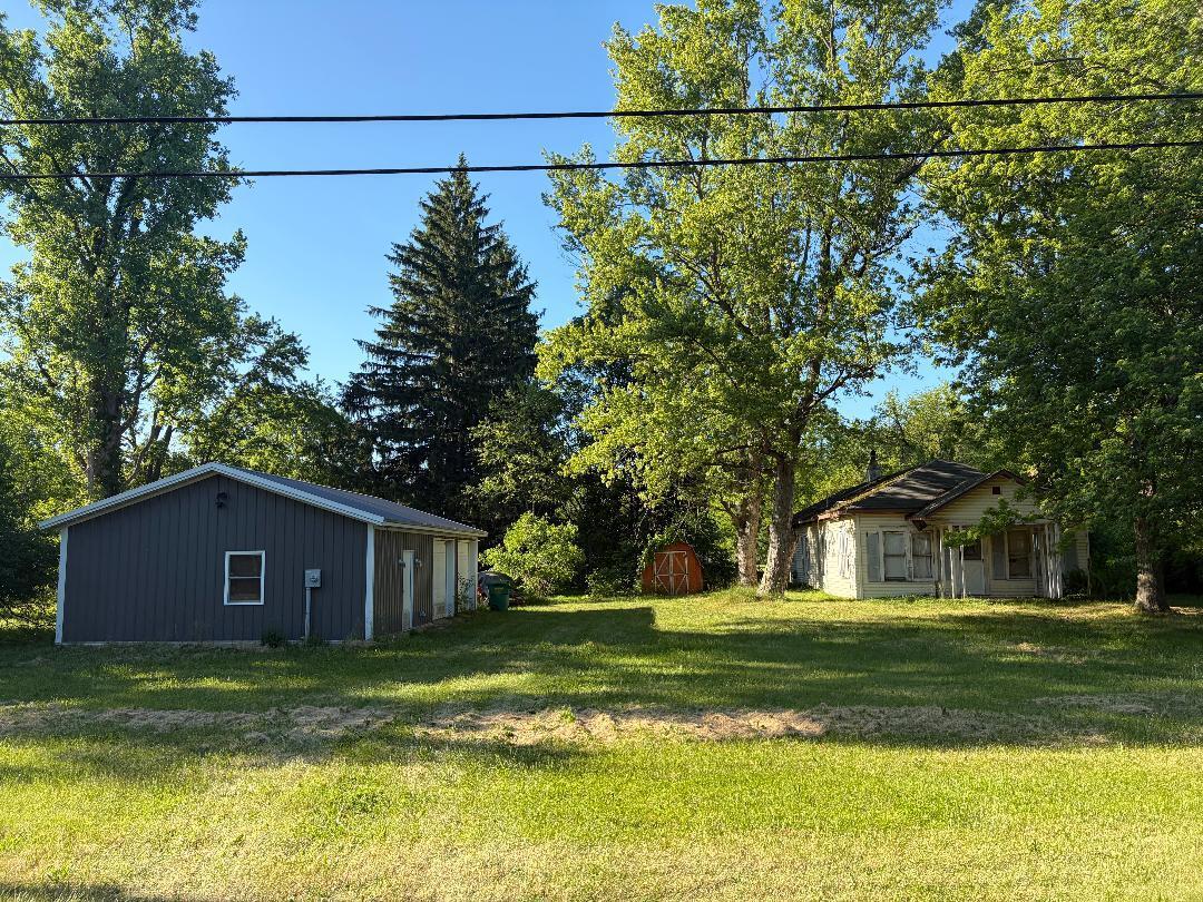 203 Stateline Road — photo
