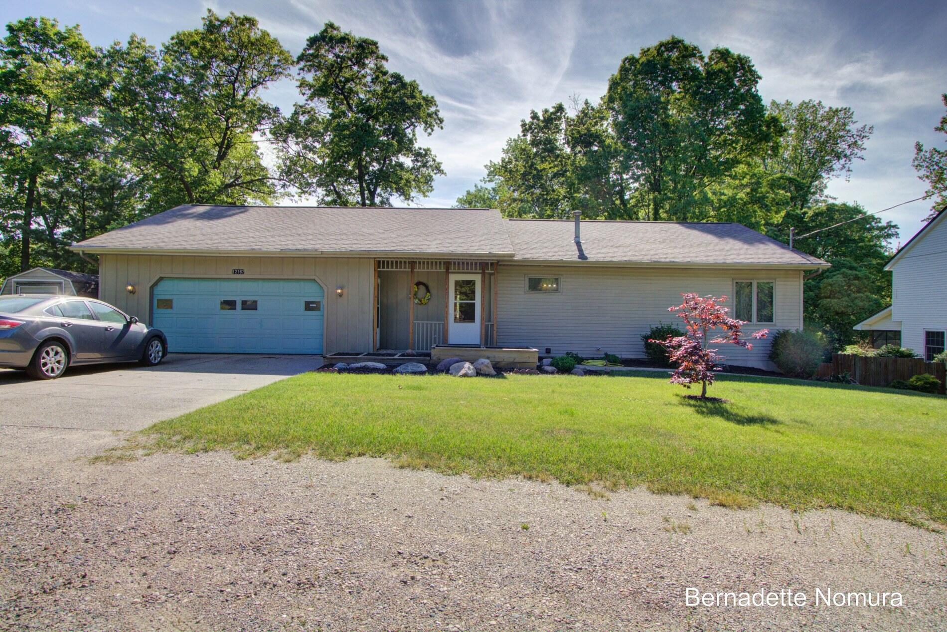 12167 Reyburn Drive NE — photo