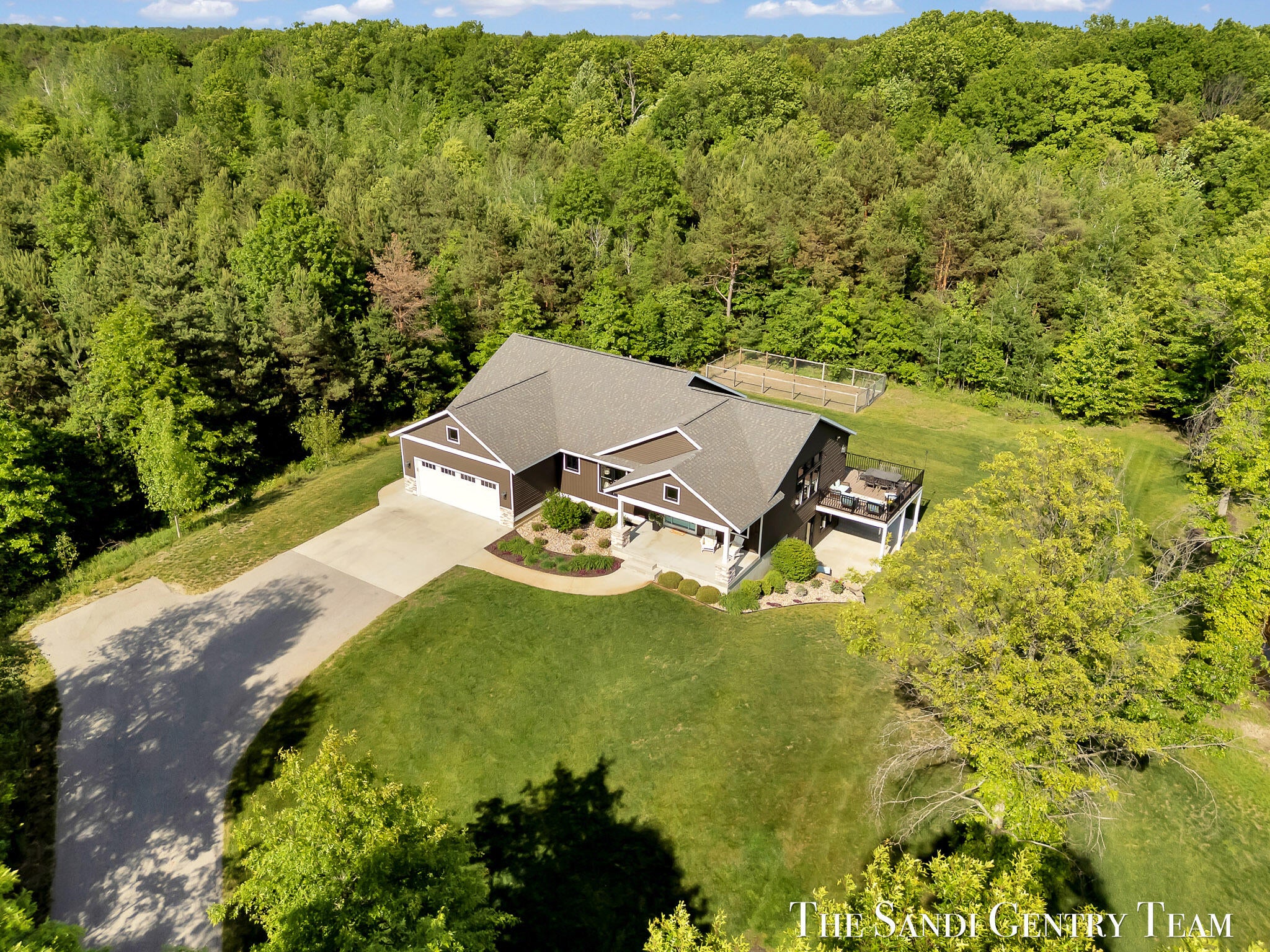 12400 Lincoln Farms Drive — photo