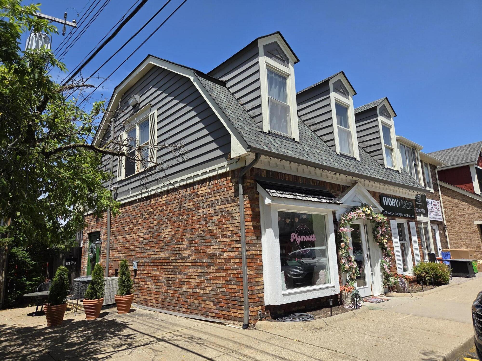 963 W Ann Arbor Trail 18B — photo