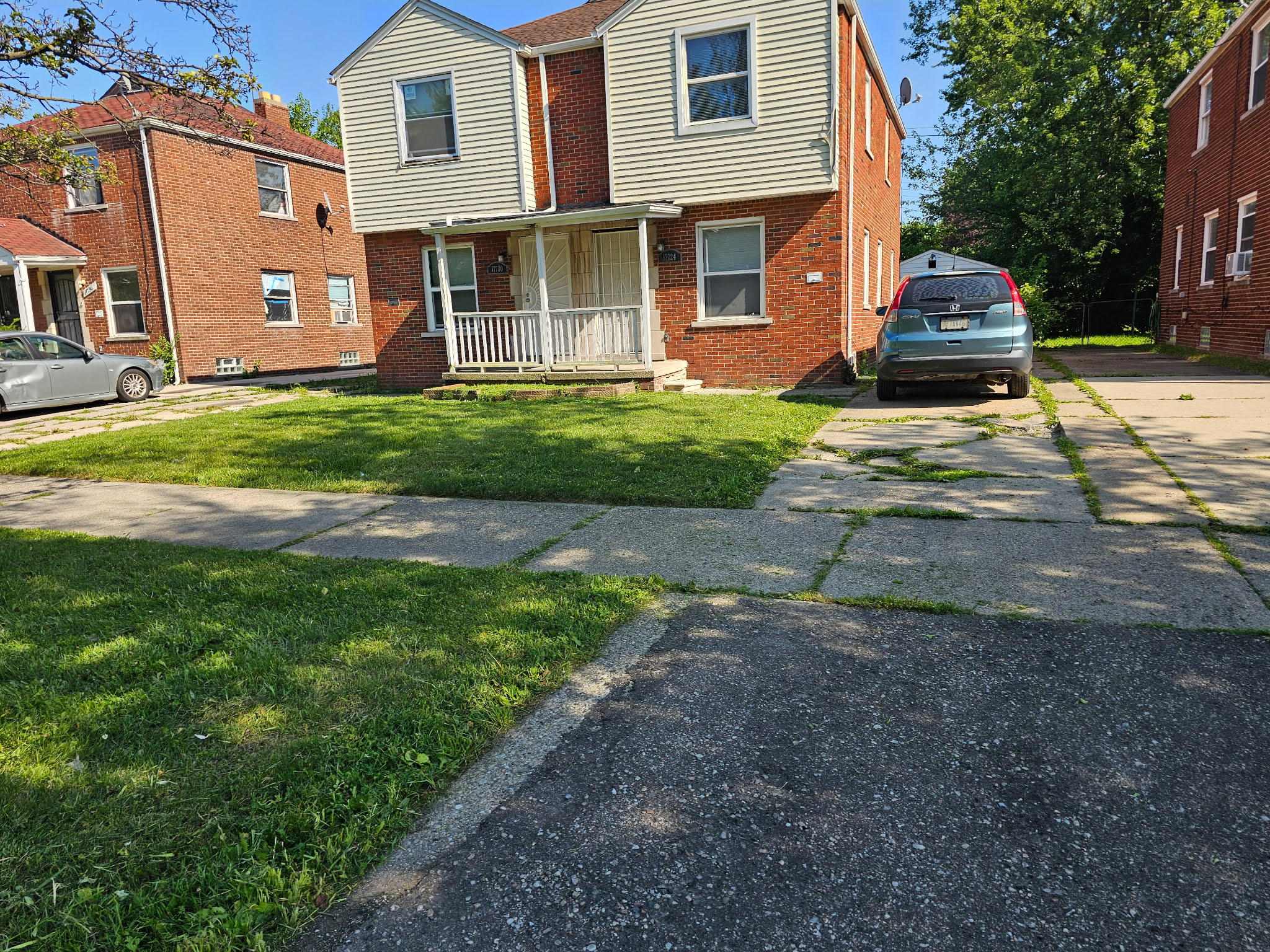17724 Chester Street — photo