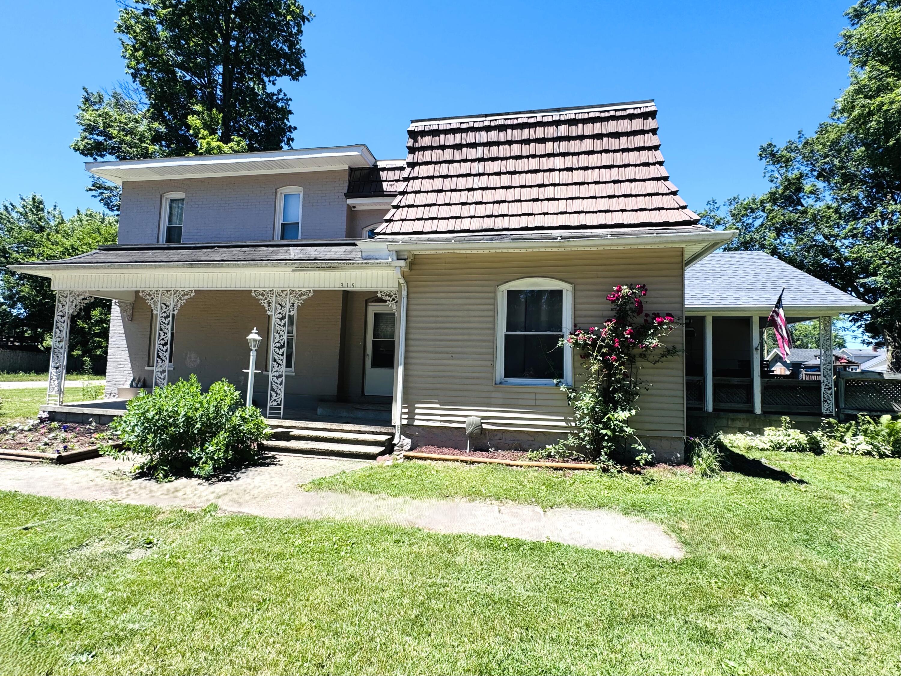315 N Maple Street — photo