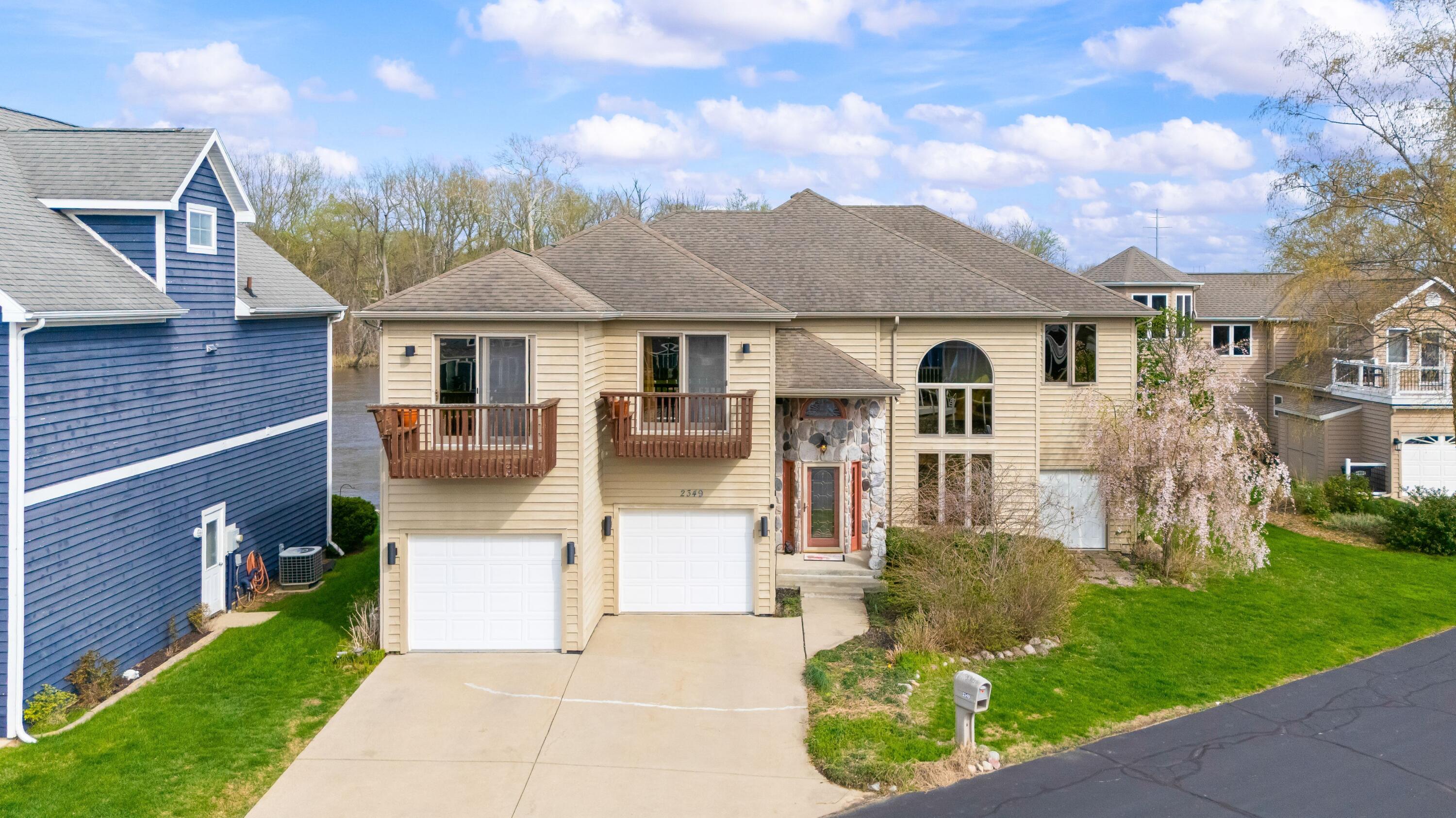 2349 Riverside Pointe Drive — photo
