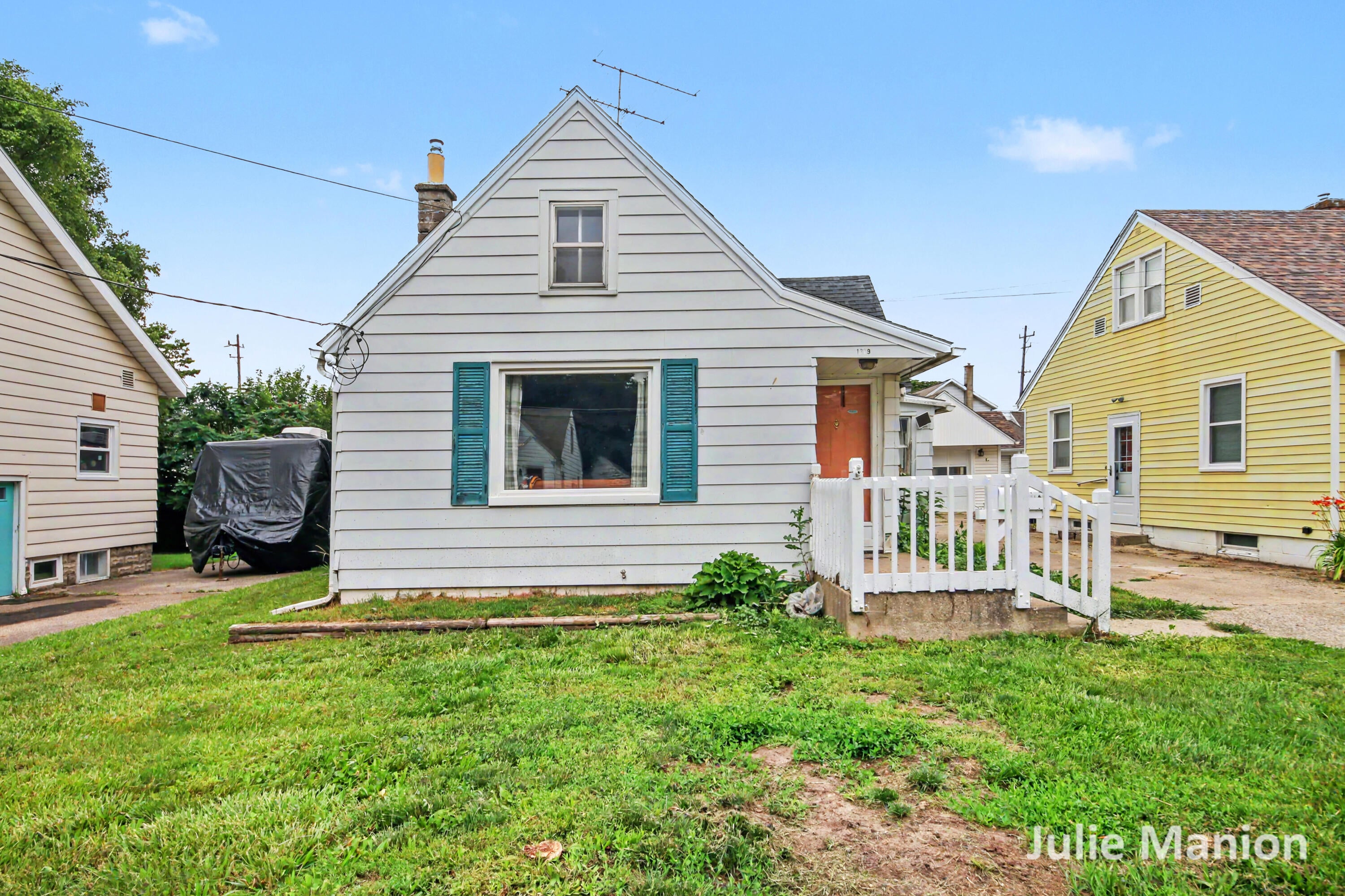 1829 Delwood Avenue SW — photo