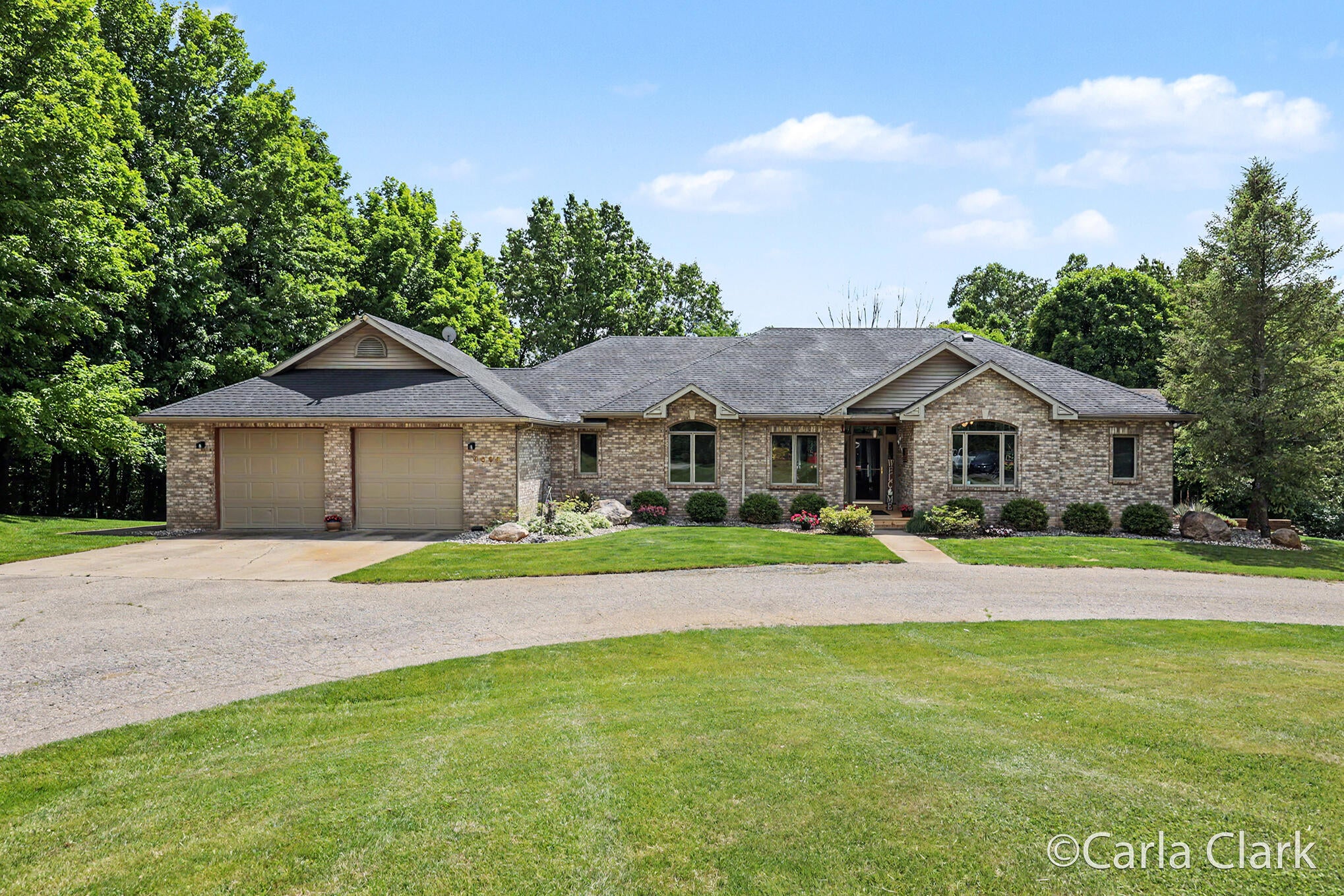 9899 Twelve Point Drive NE — photo