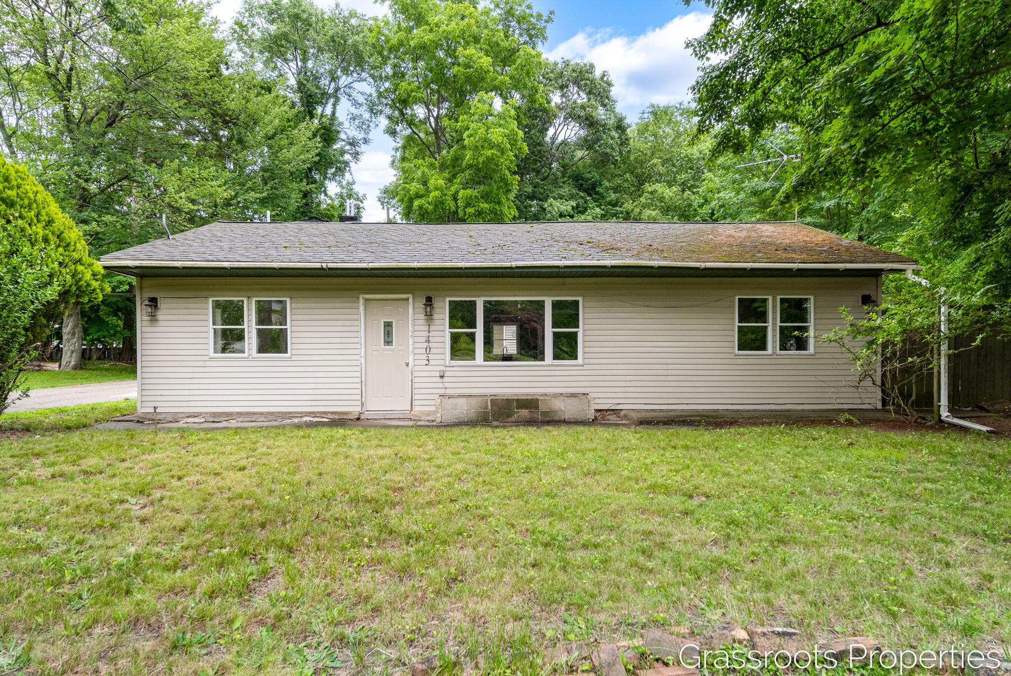 1403 S Mears Avenue — photo