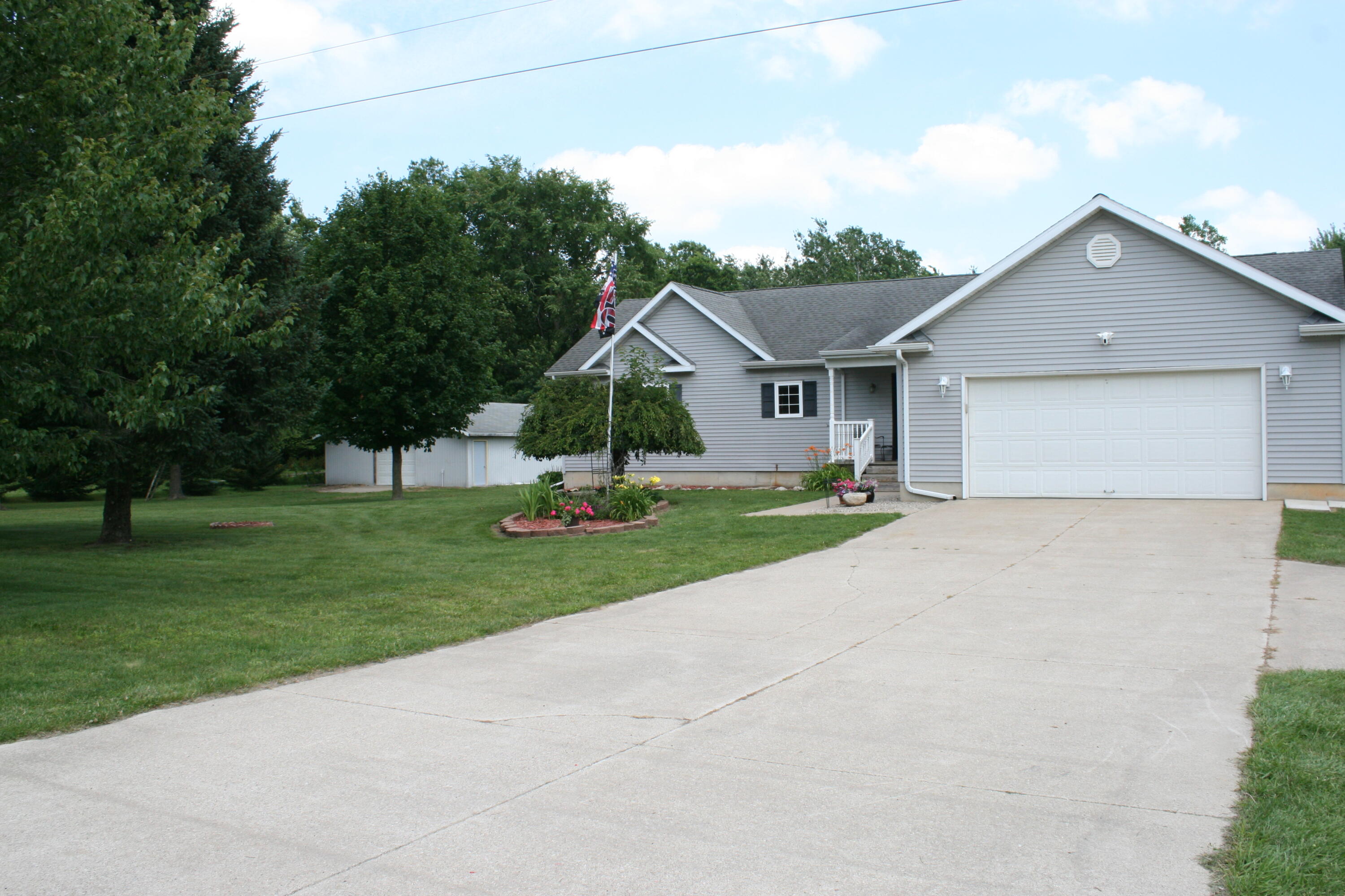 14021 Pardee Road — photo