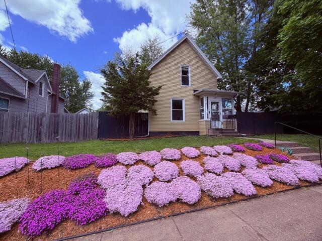228 N Thompson Street — photo