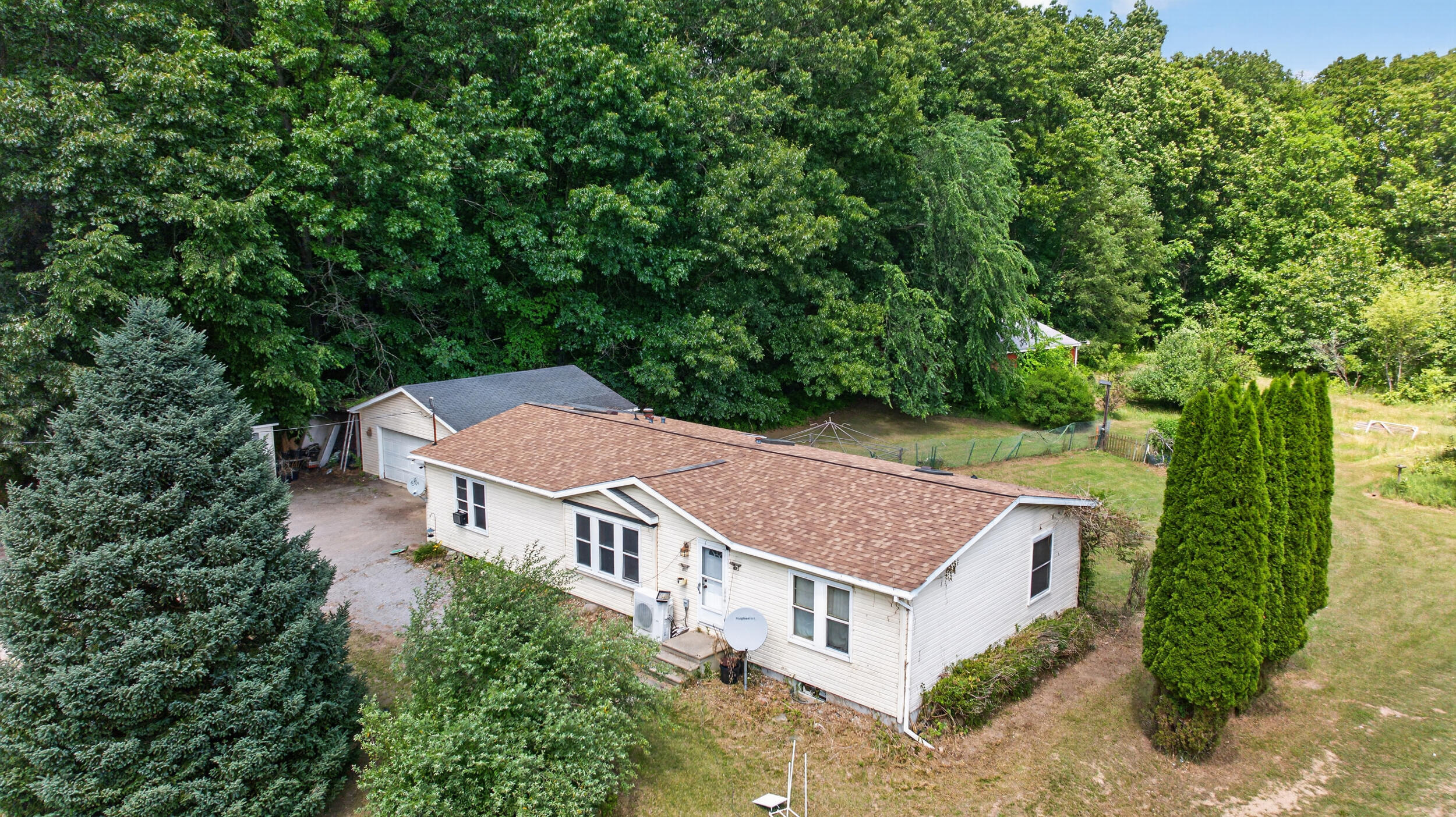 6455 Jordan Road — photo