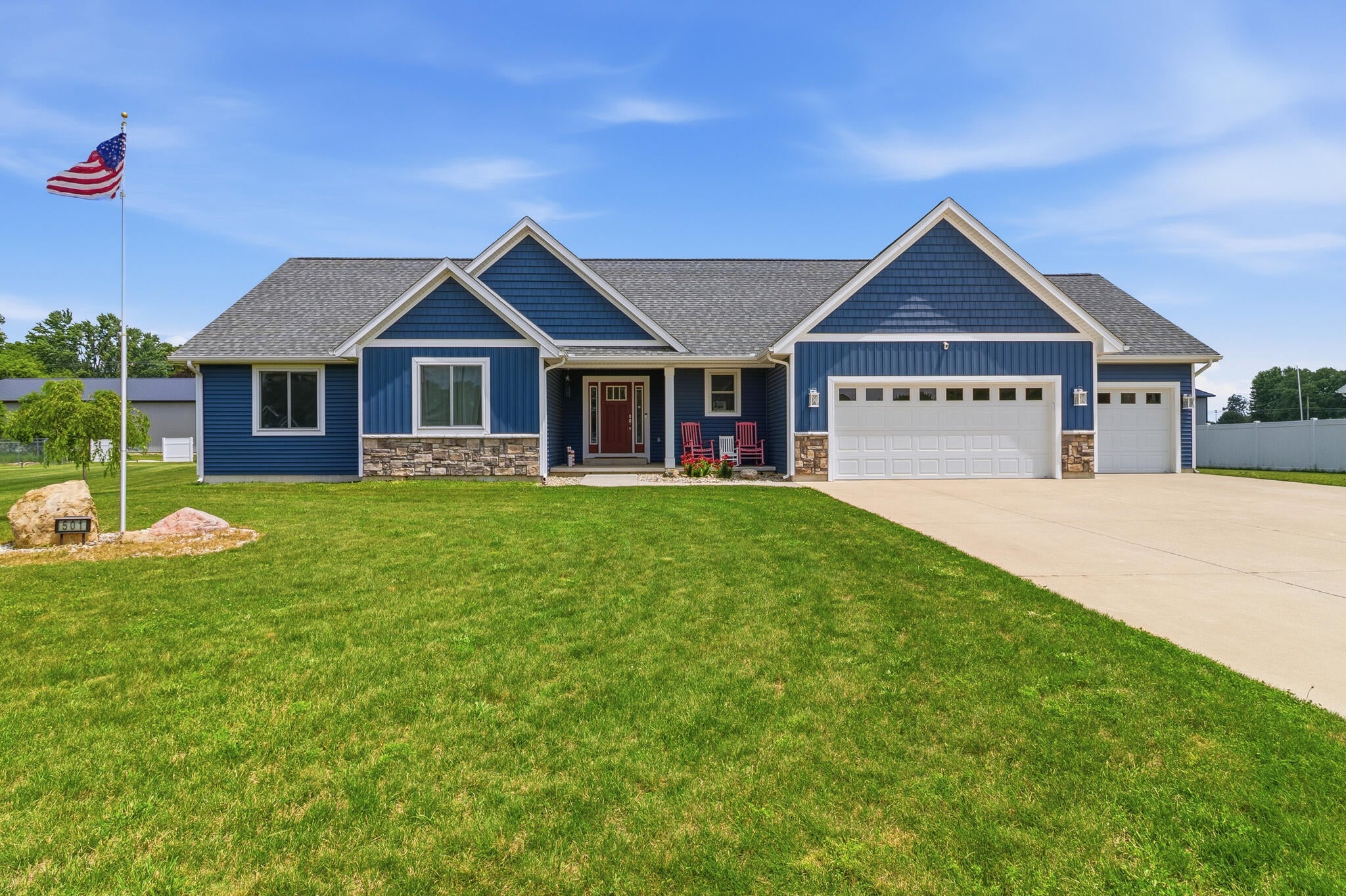 501 E Stoneridge Drive — photo