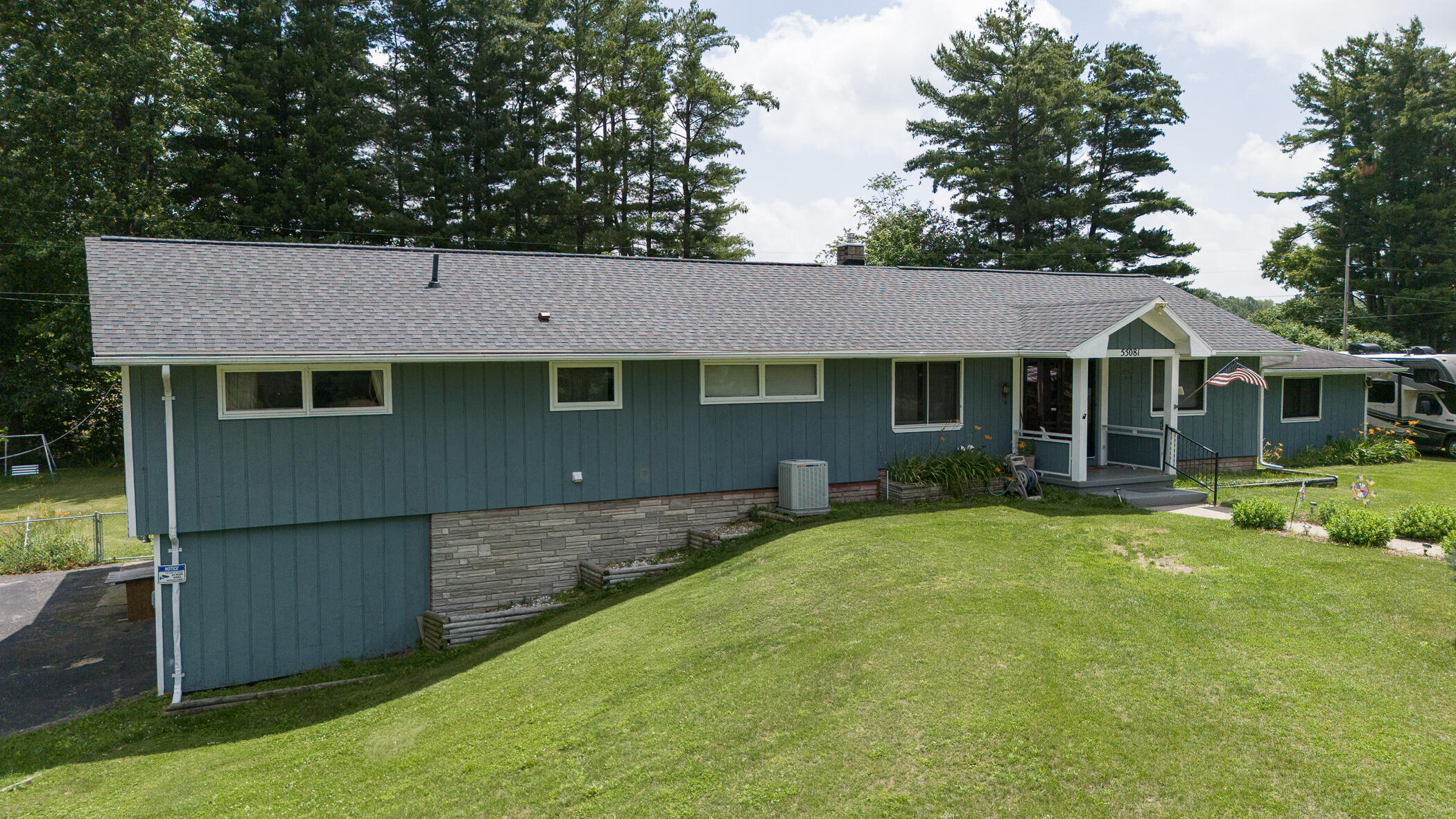 55081 Buckhorn Road — photo