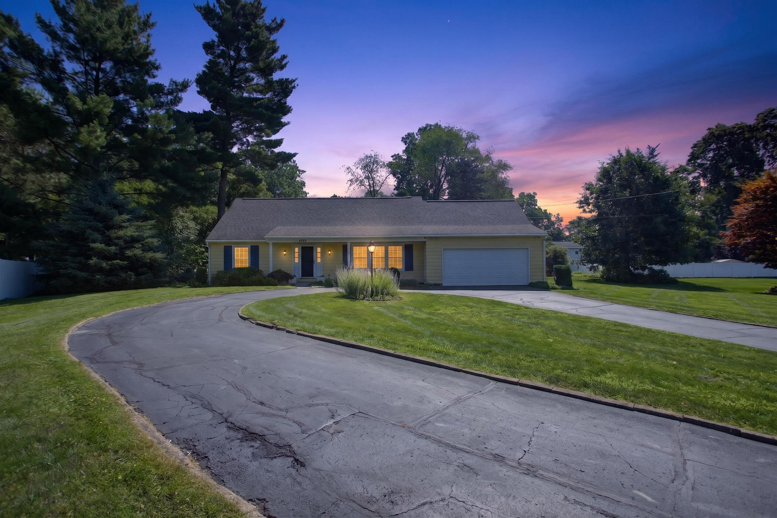 4745 Birch Haven Road — photo