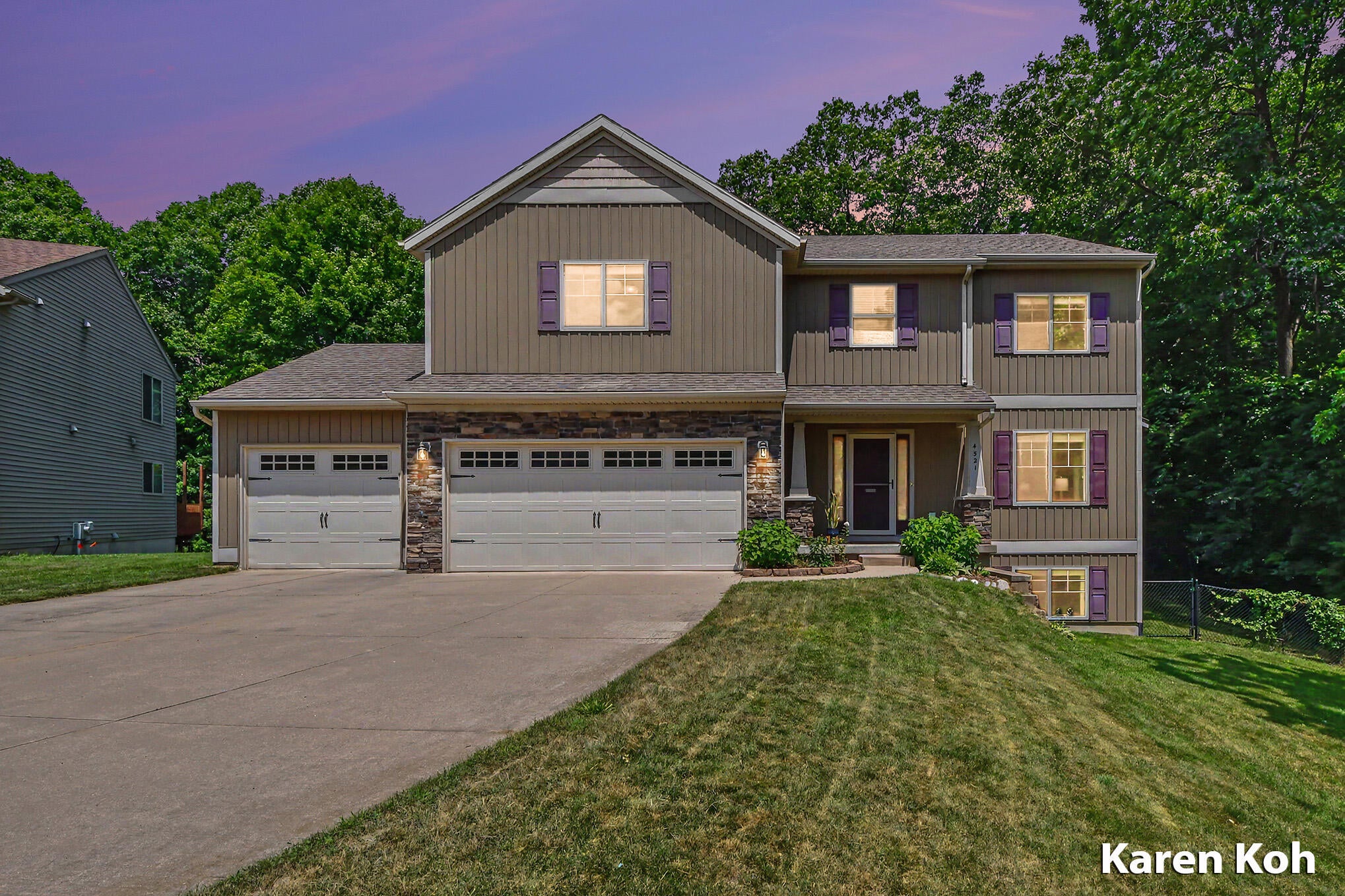 4521 Burton Forest Court SE — photo