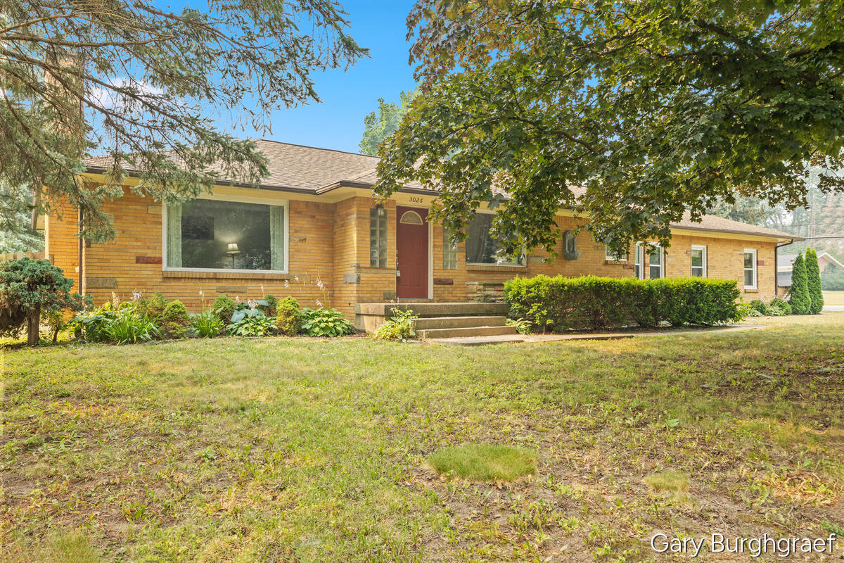 3026 Burton Street SE — photo