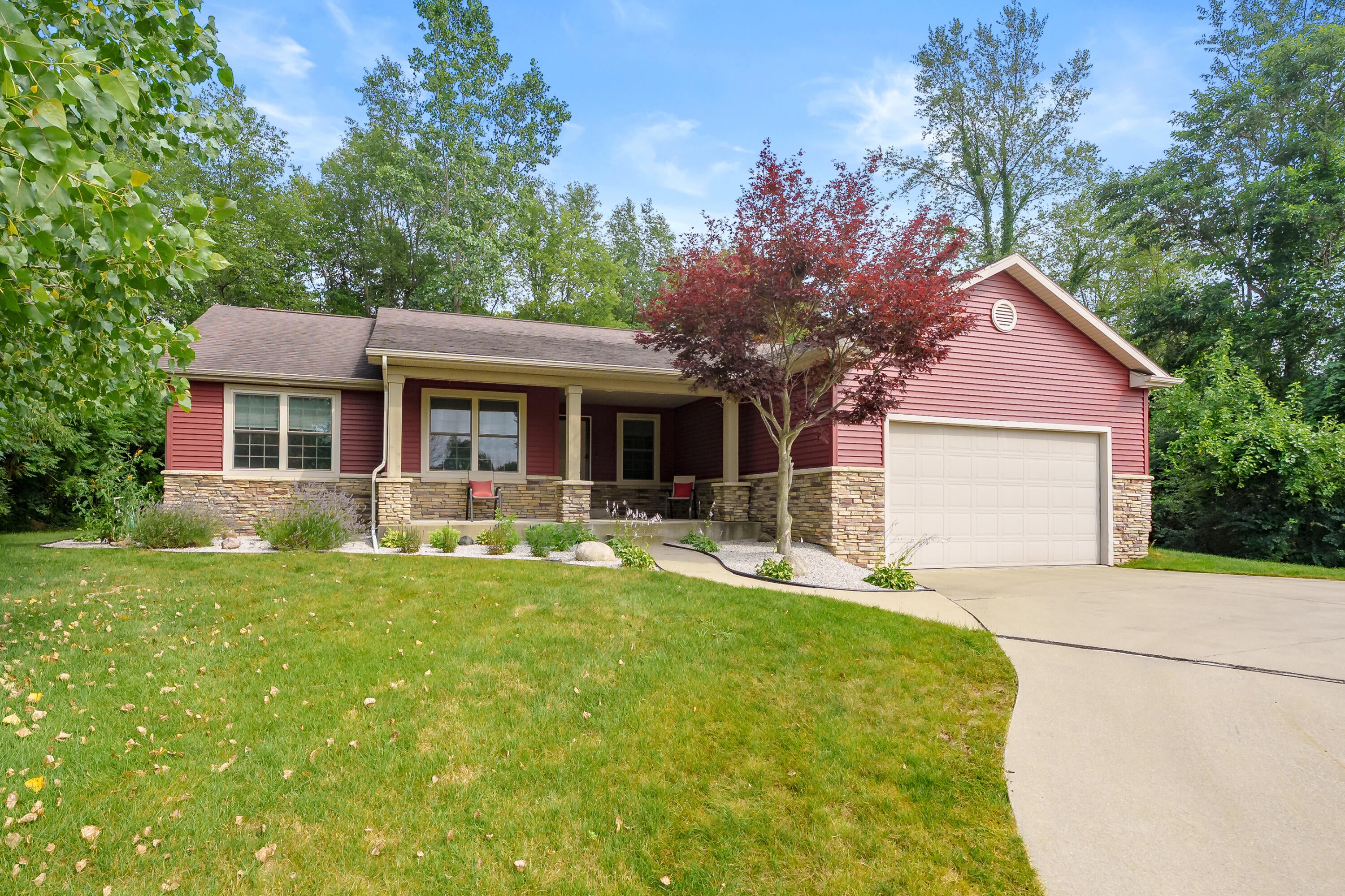 3992 Marietta Circle — photo