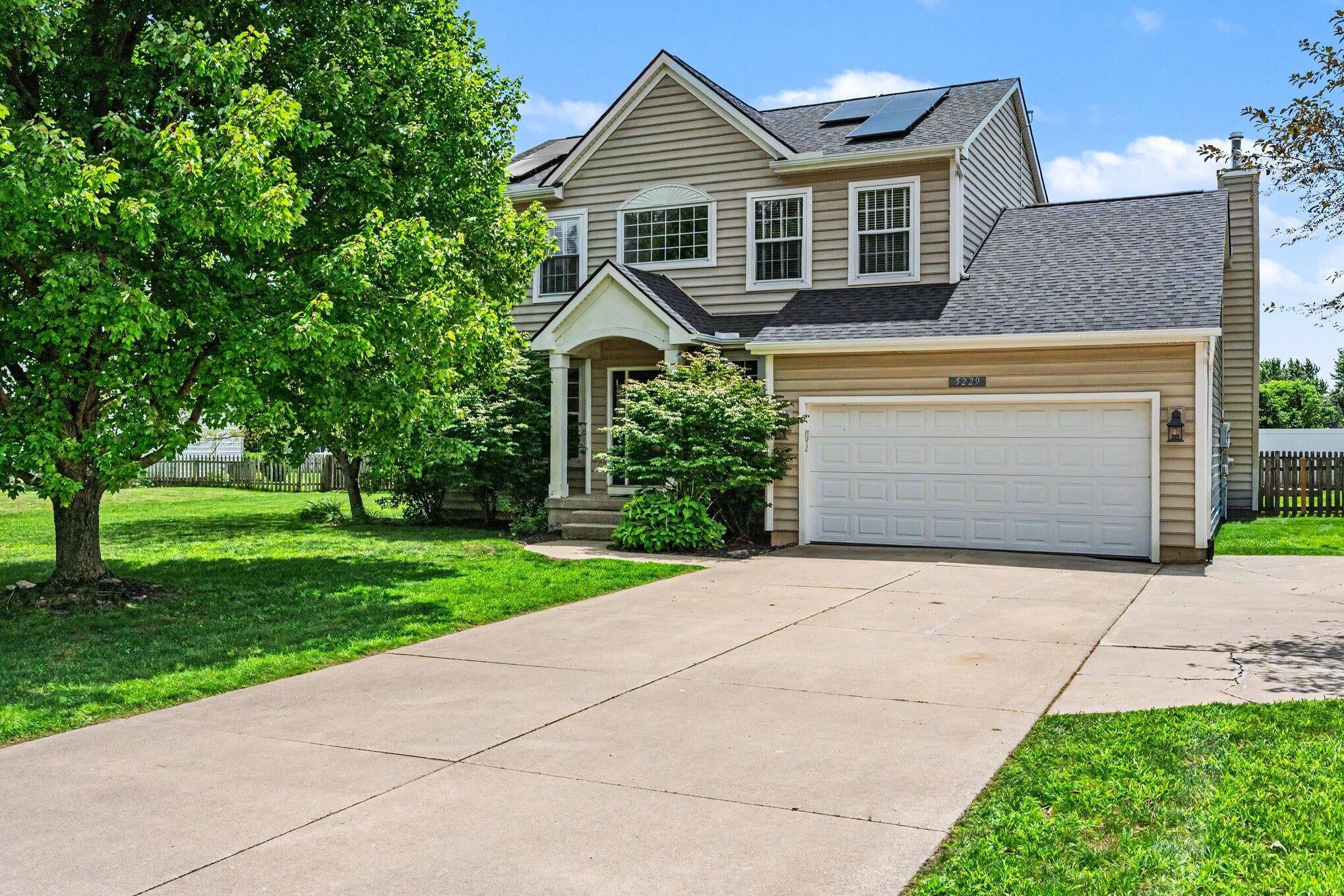 5229 Stapleton Drive — photo