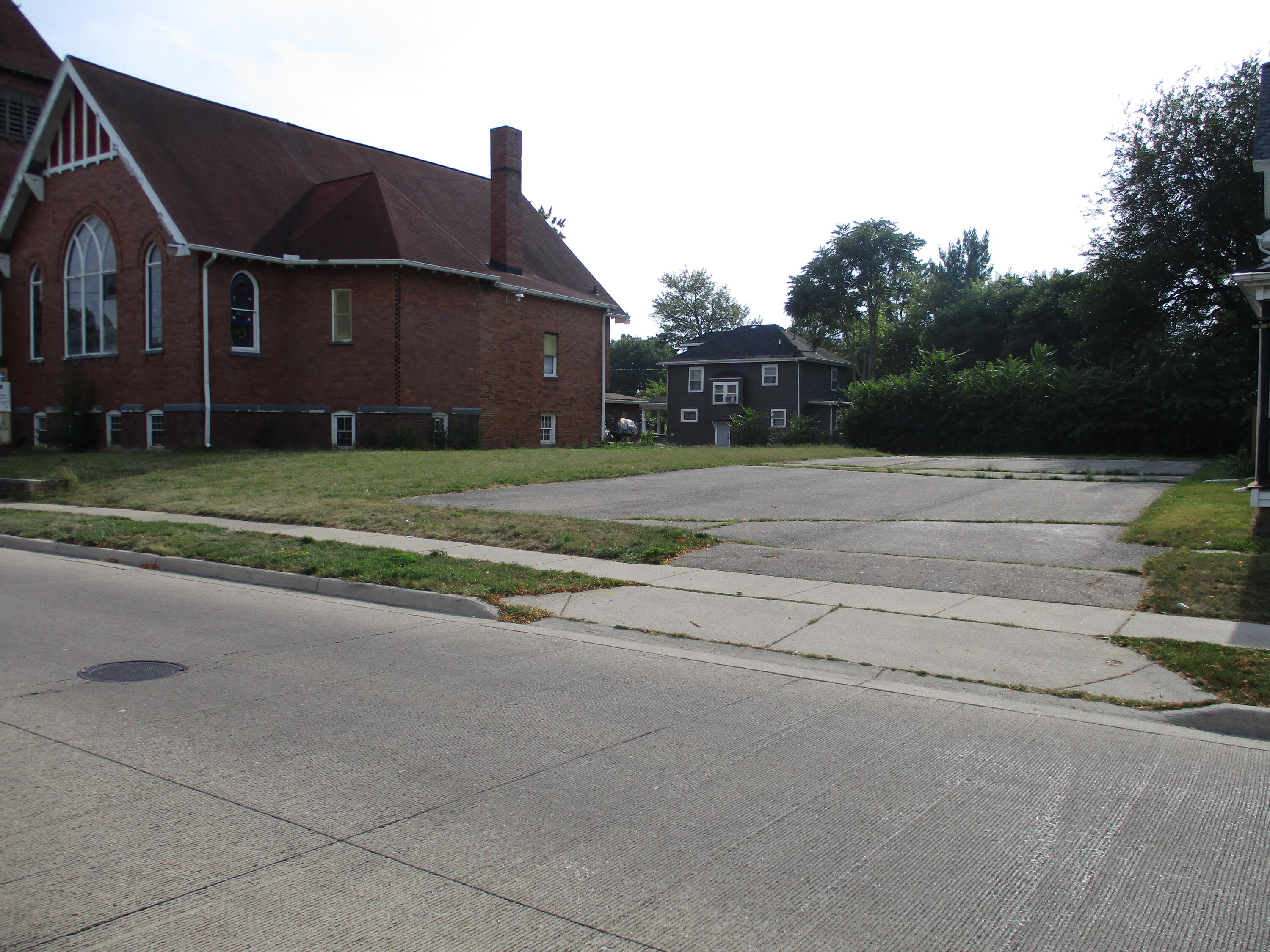 608 Greenwood Place — photo