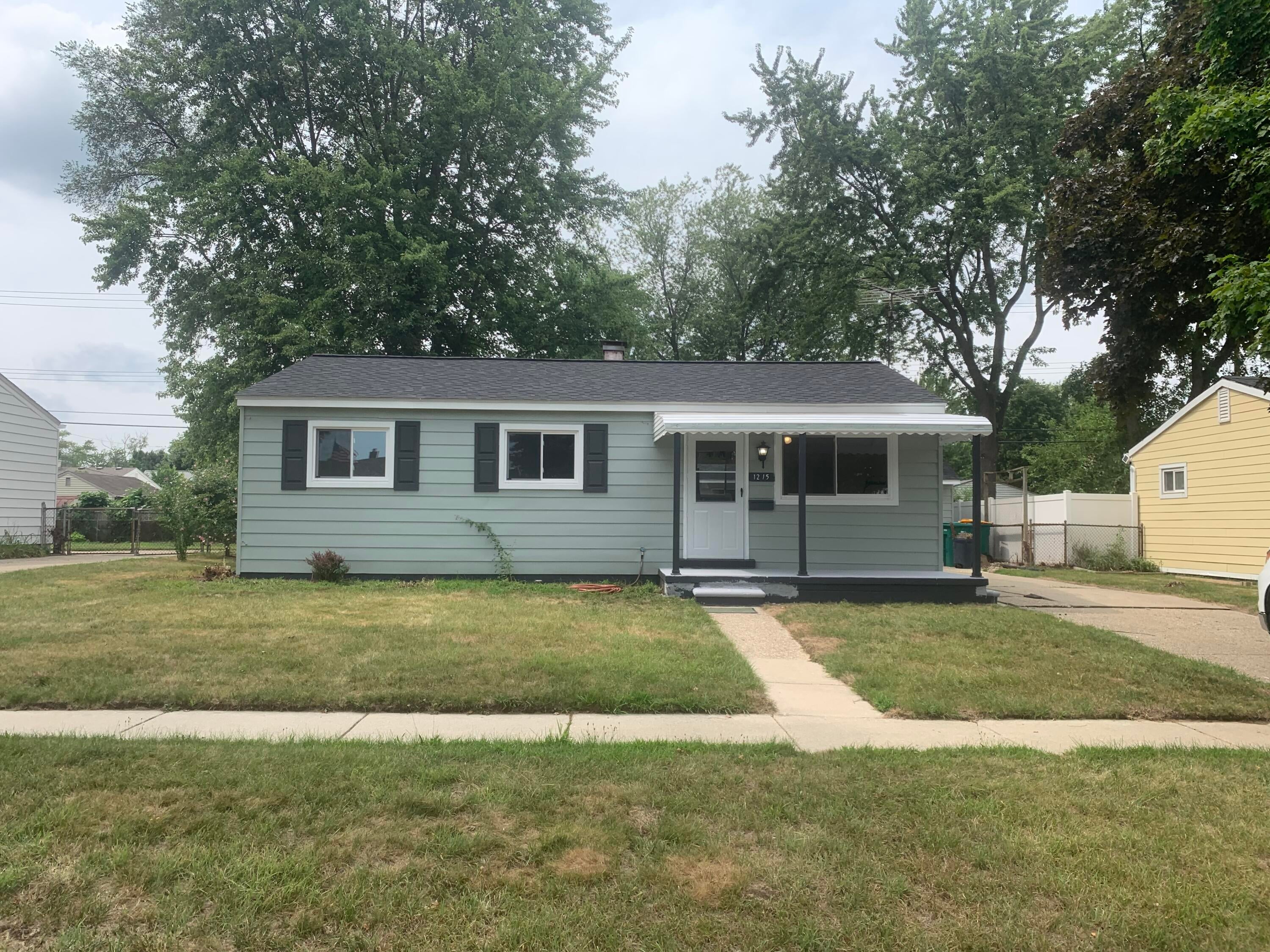 1215 Wendell Avenue — photo