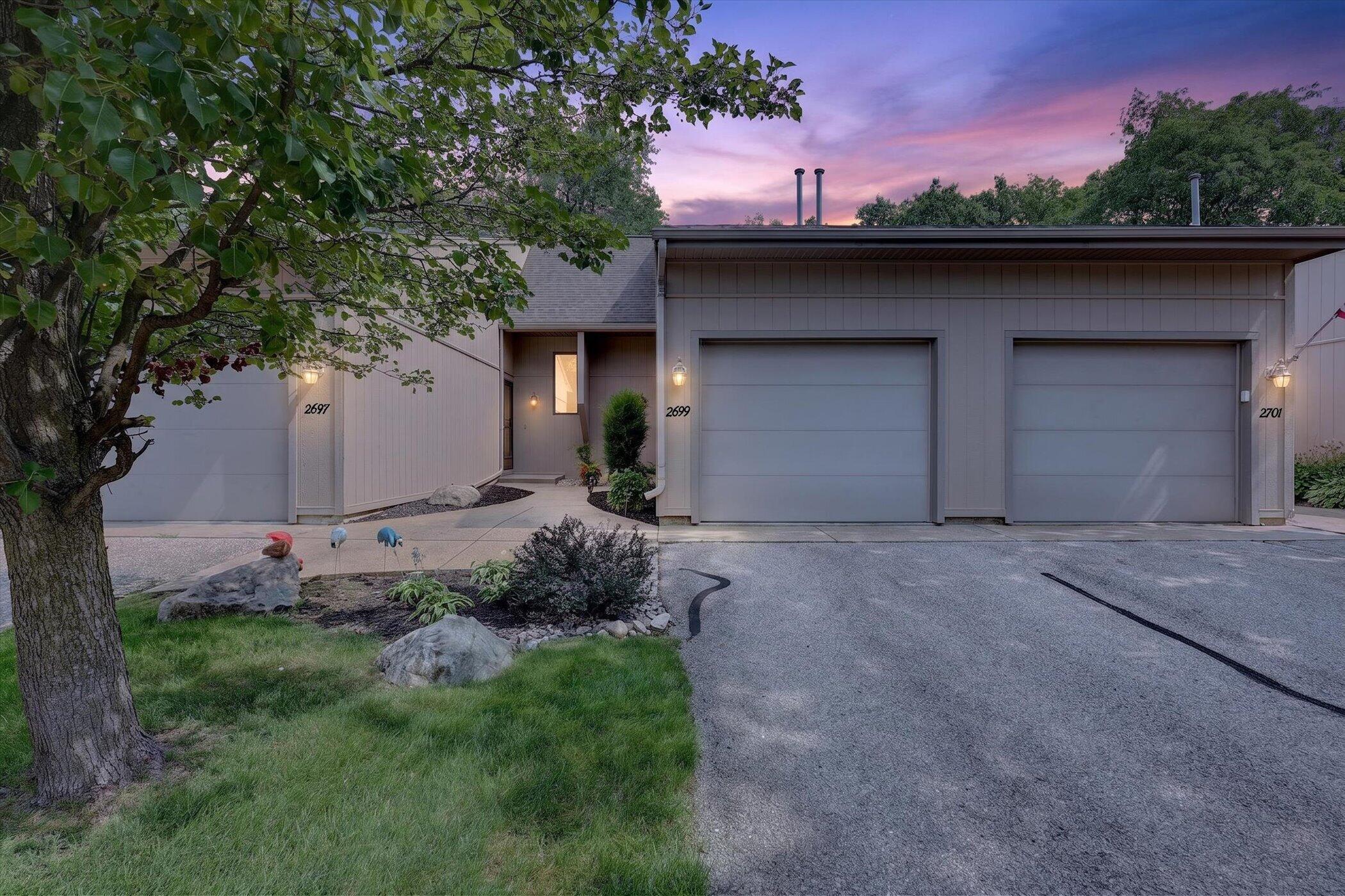 2699 Limestone Lane NE — photo