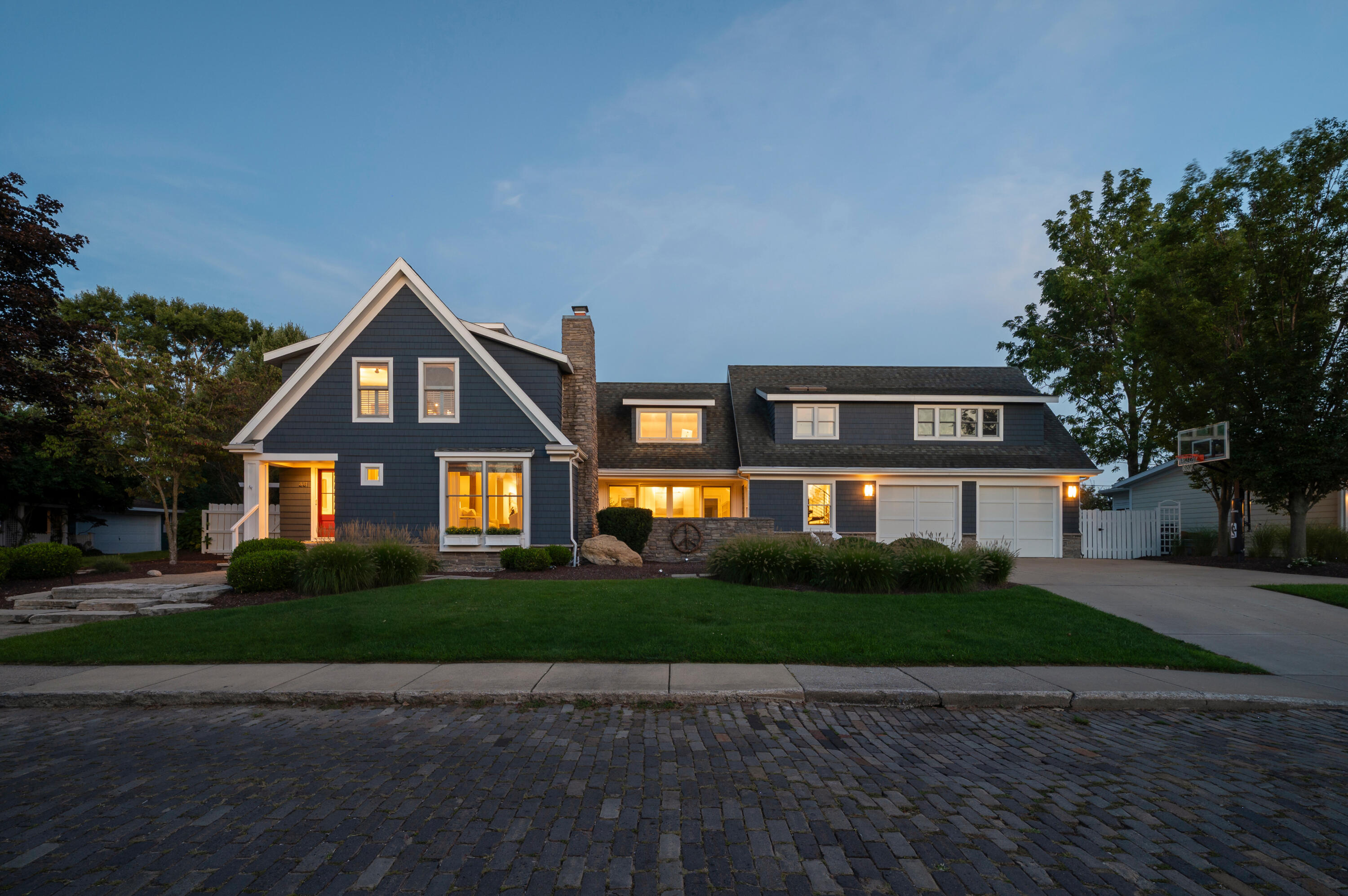 441 Ridgeway Street, St. Joseph, MI 49085 — photo 2