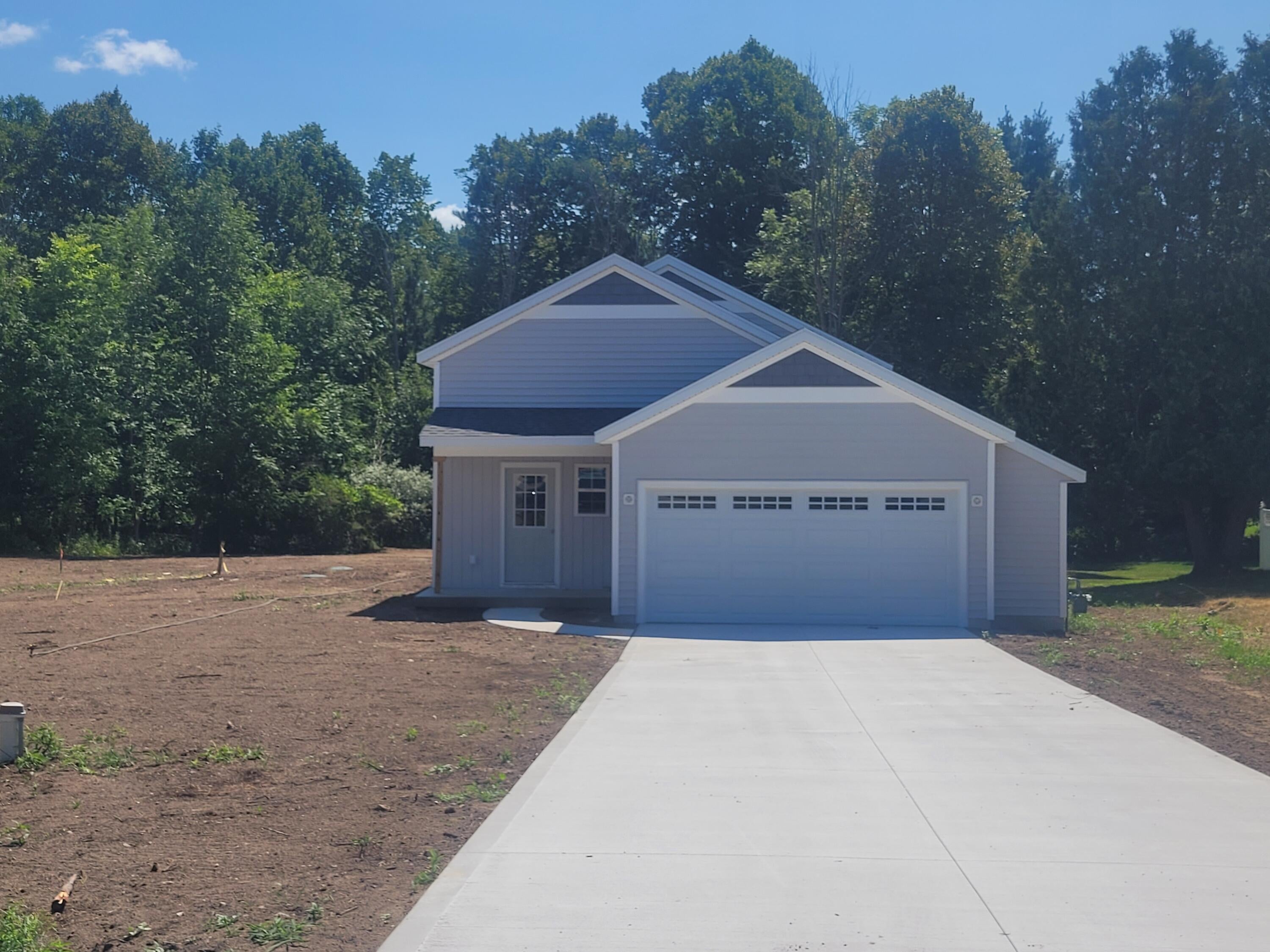 20535 Edgewood Drive — photo
