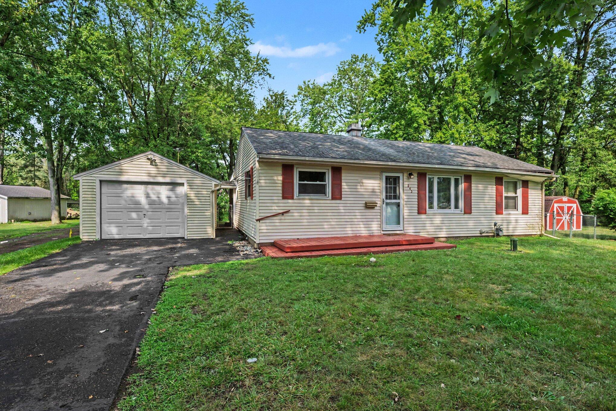 243 Creekview Drive — photo
