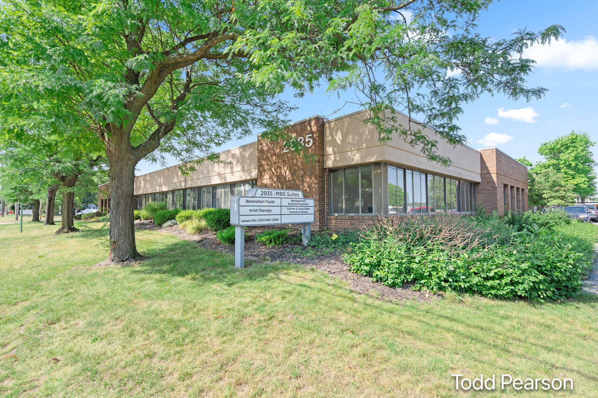 2935 Buchanan Avenue SW — photo