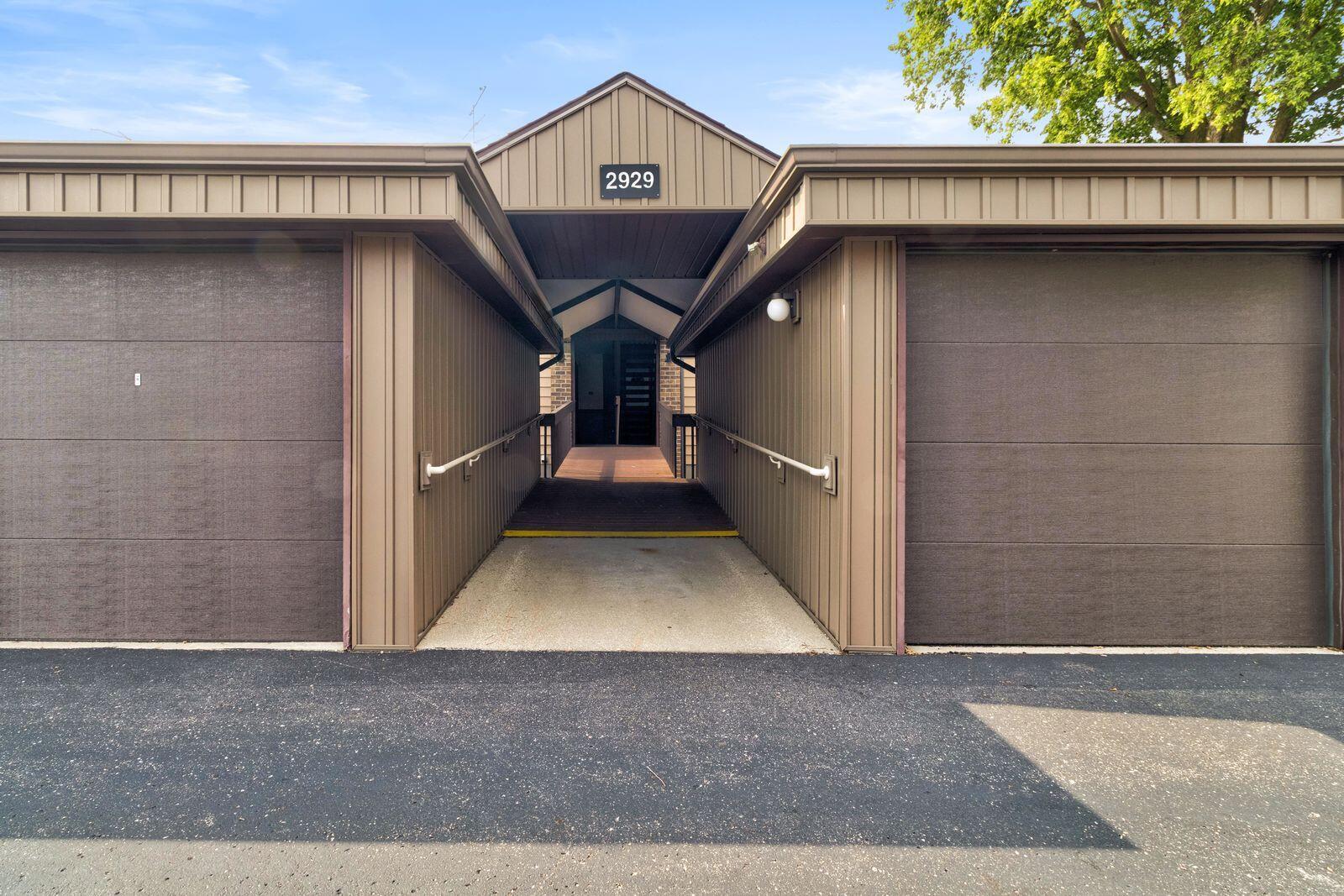 2929 Byron Center Avenue SW — photo
