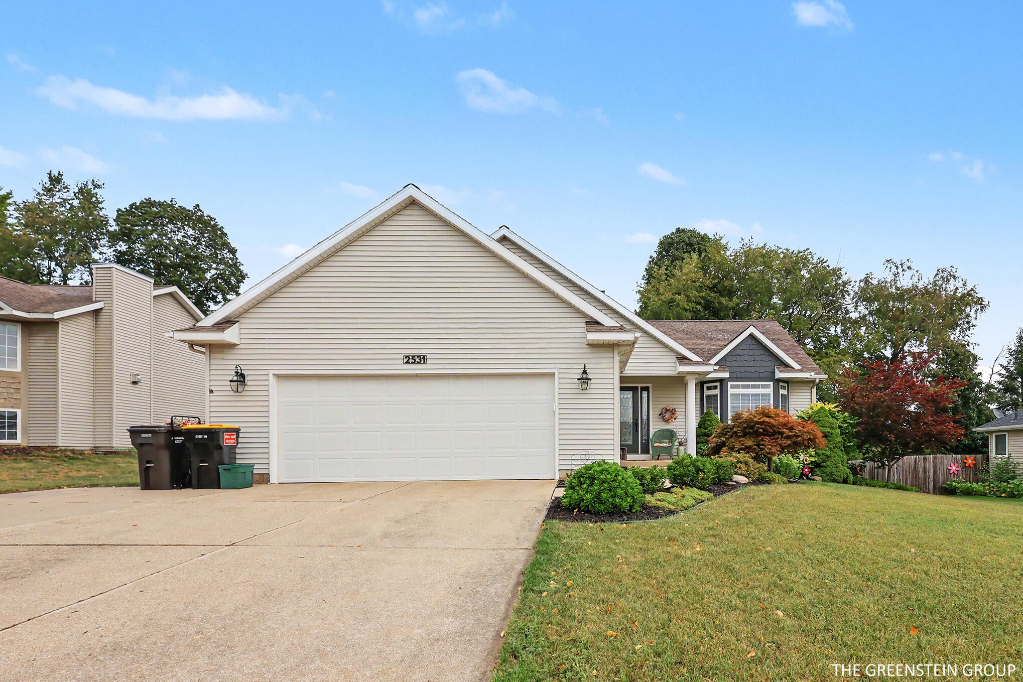 2531 Ridge Top Drive SW — photo