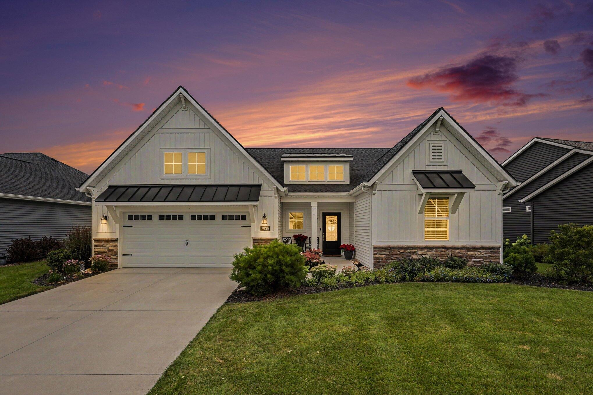 2939 Isle Water Drive — photo