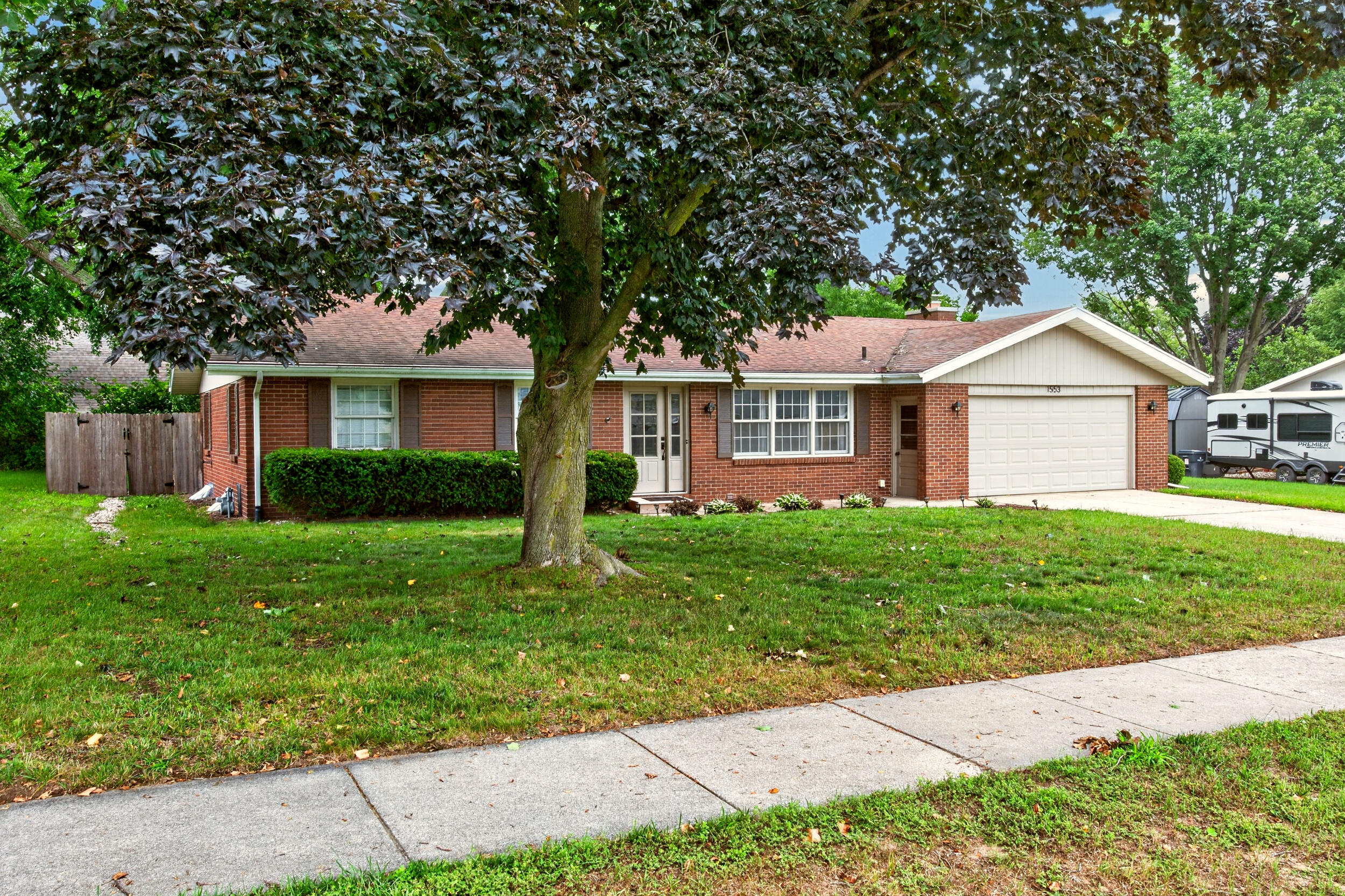 1553 Kipling Court — photo