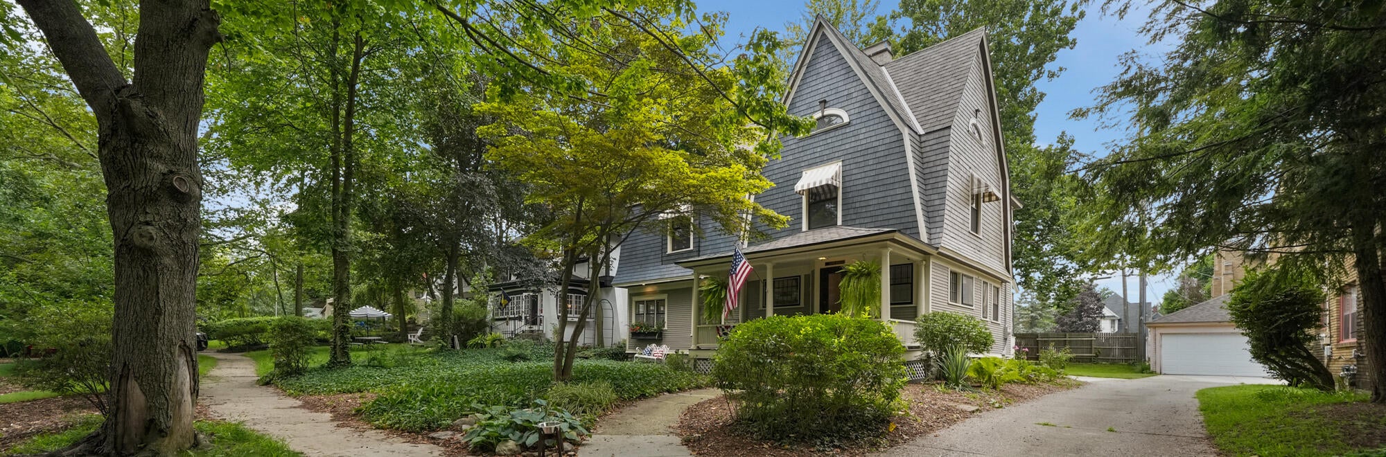 243 Orchard Hill Street SE — photo