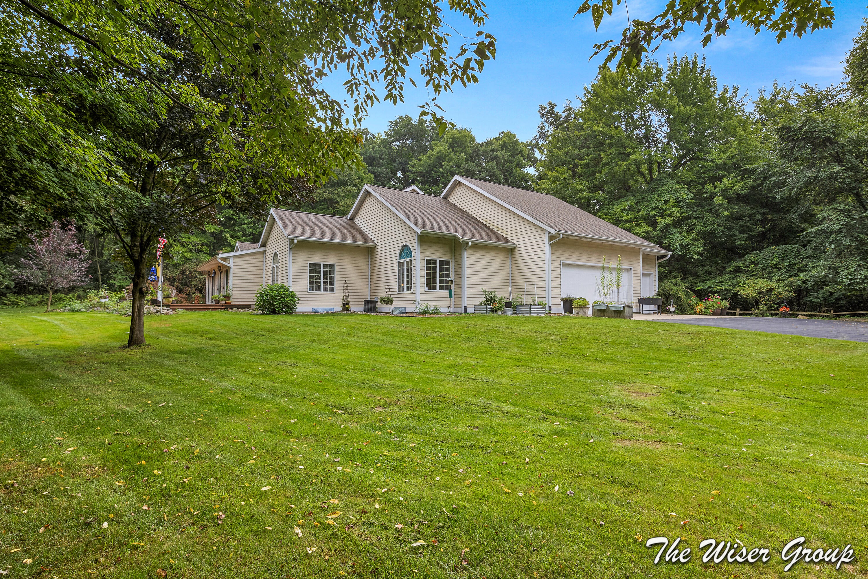 14761 Trillium Drive — photo