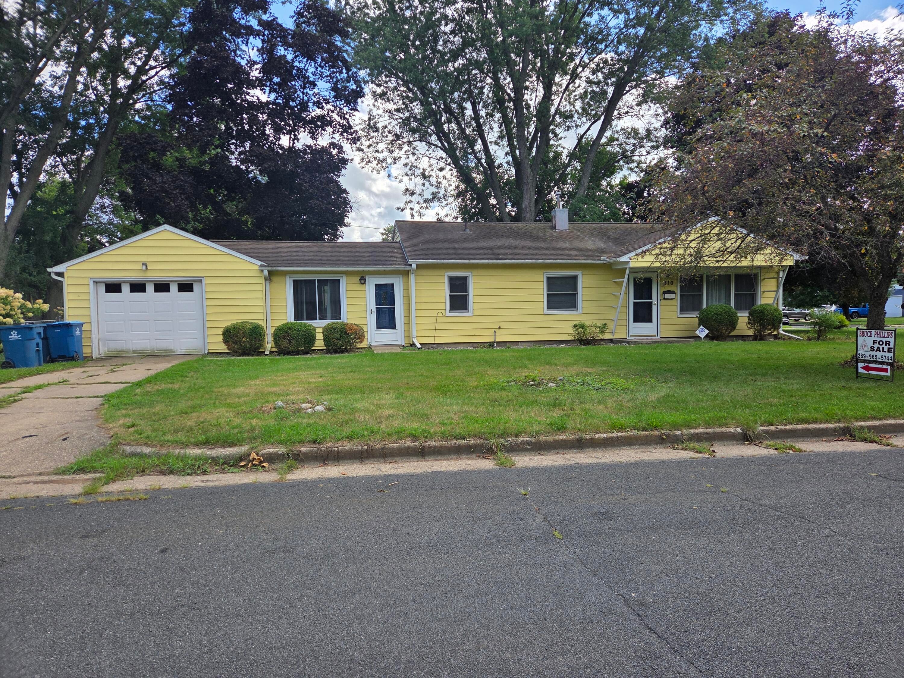 310 Northfield Drive — photo