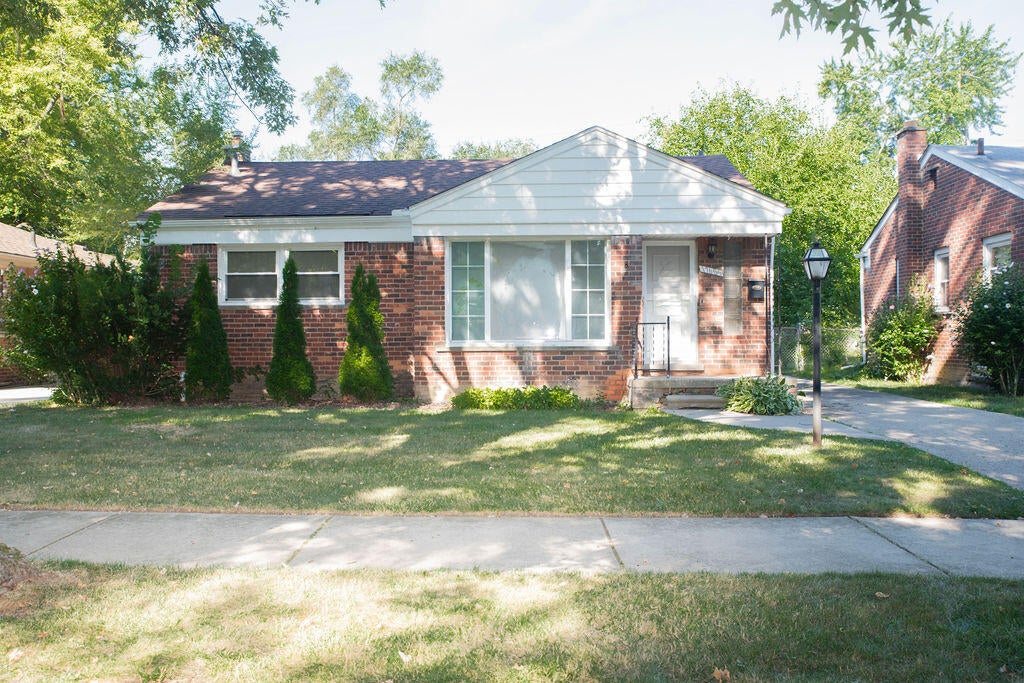 17685 Denby Street — photo