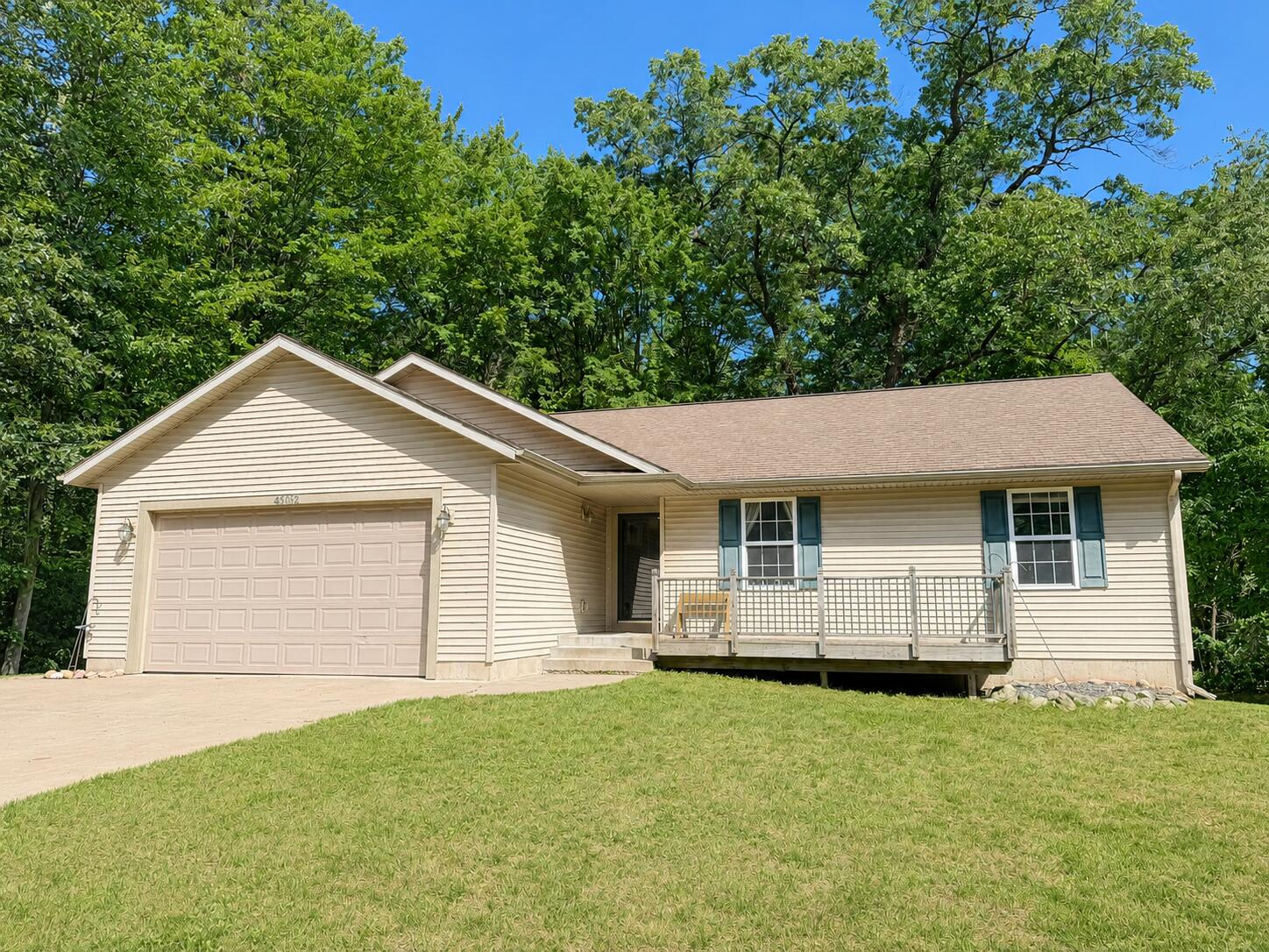 4122 Duck Lake Road — photo
