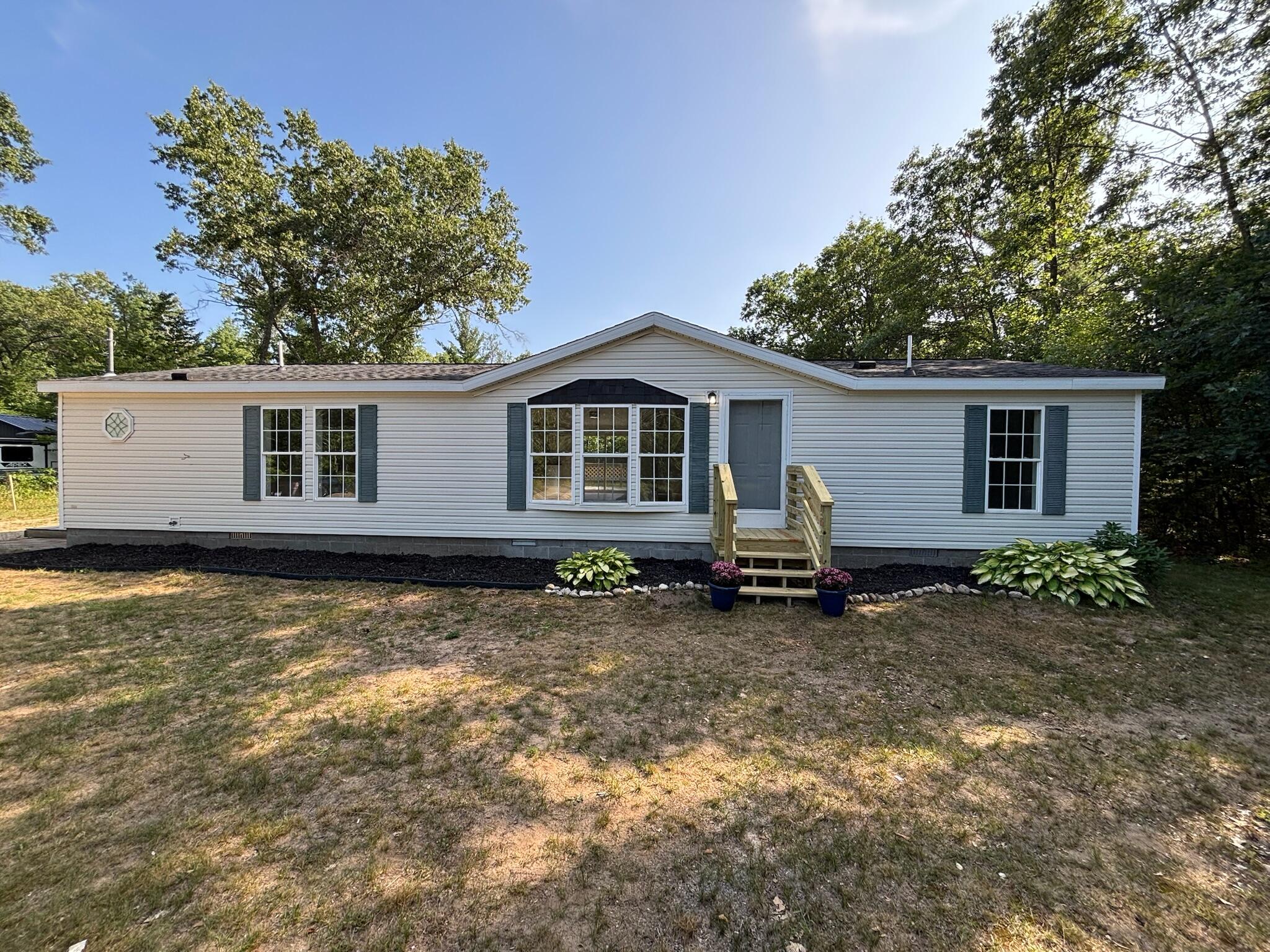 1495 W Lakewood Road — photo