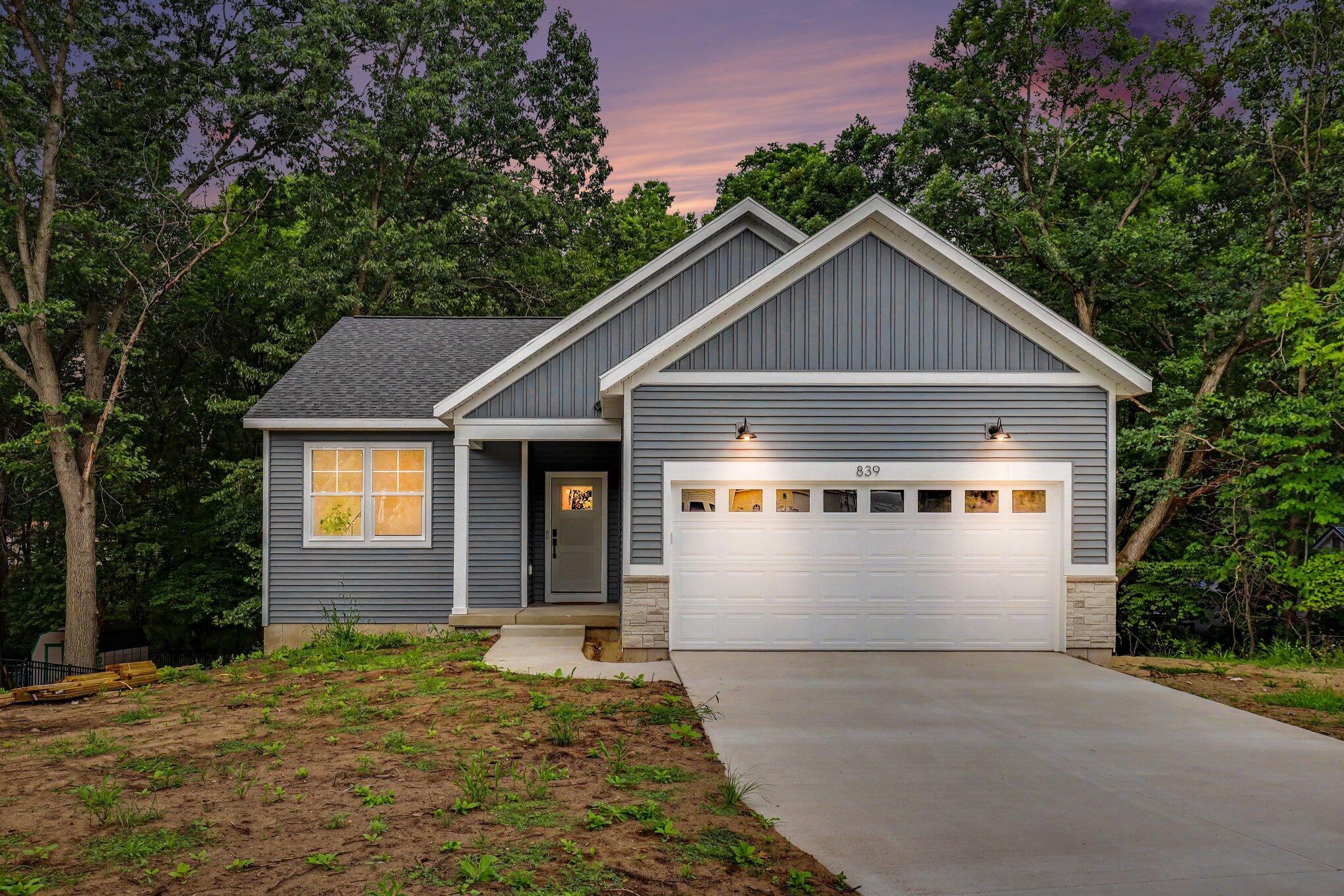 839 Morgan Drive — photo