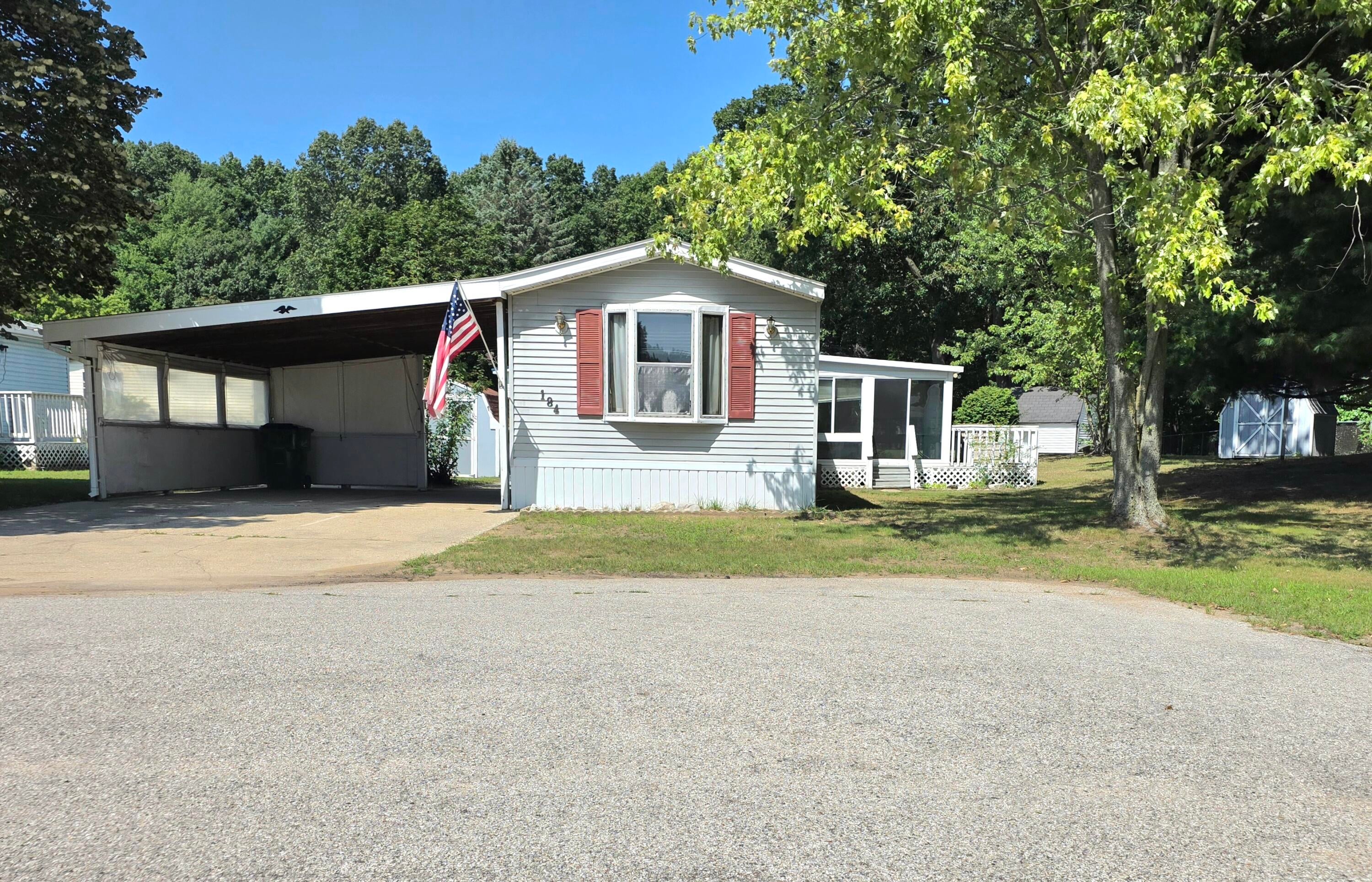 184 Birch Court — photo