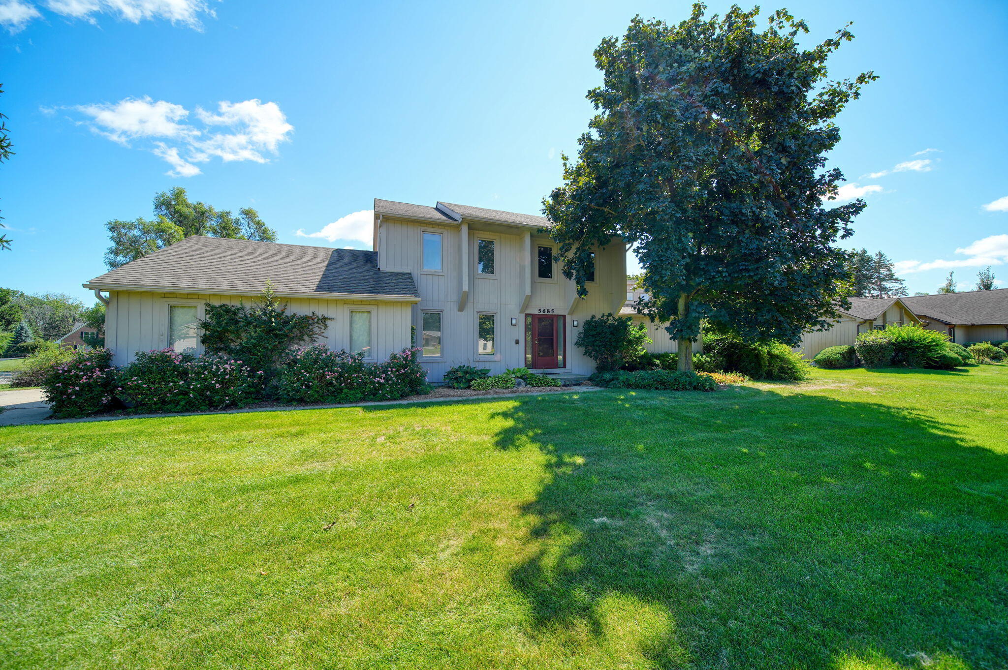 5685 E Silo Ridge Drive — photo