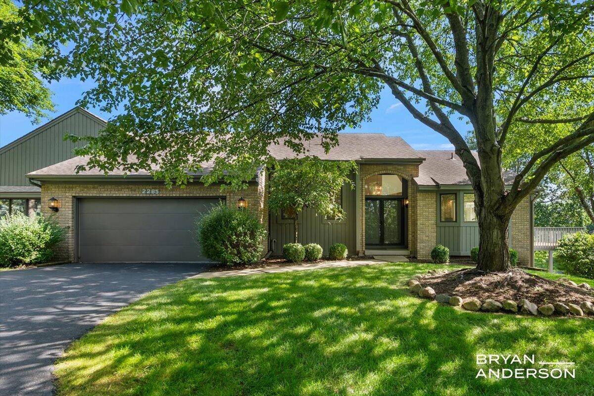 2285 Mourning Dove Court SE — photo