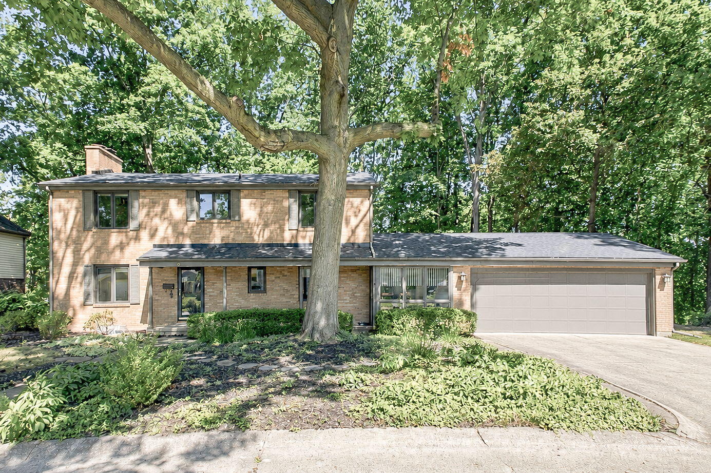 703 Comings Avenue — photo