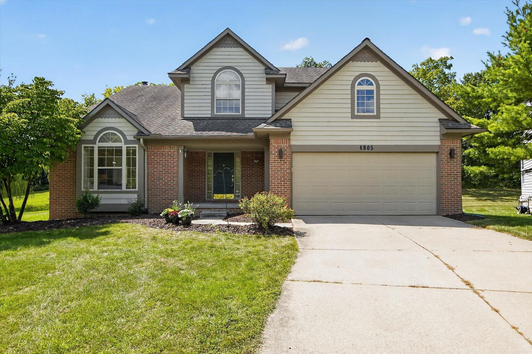 4905 Ravine Court — photo