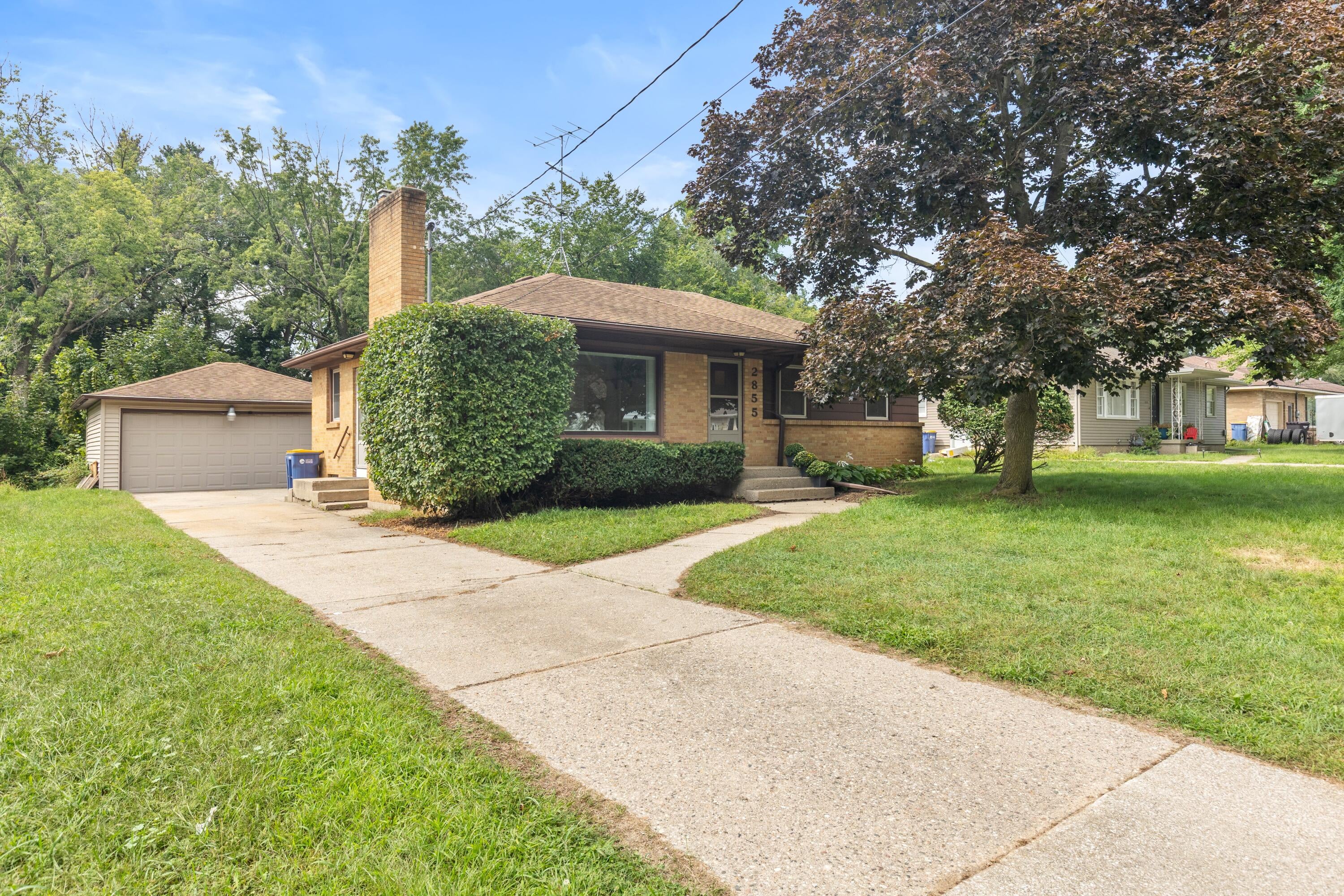 2855 Gerald Avenue NE — photo