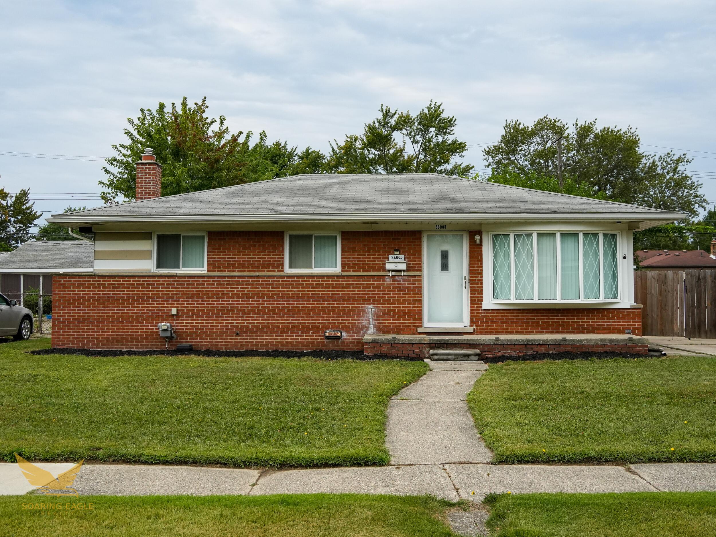 36005 Lucerne Street — photo