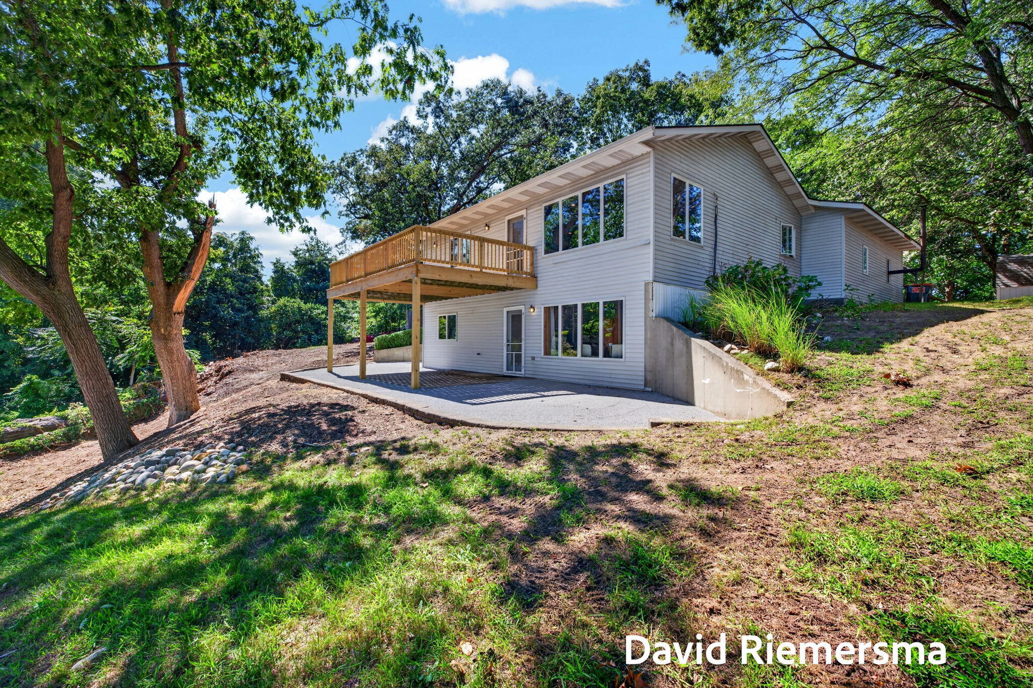 14254 Green Street — photo