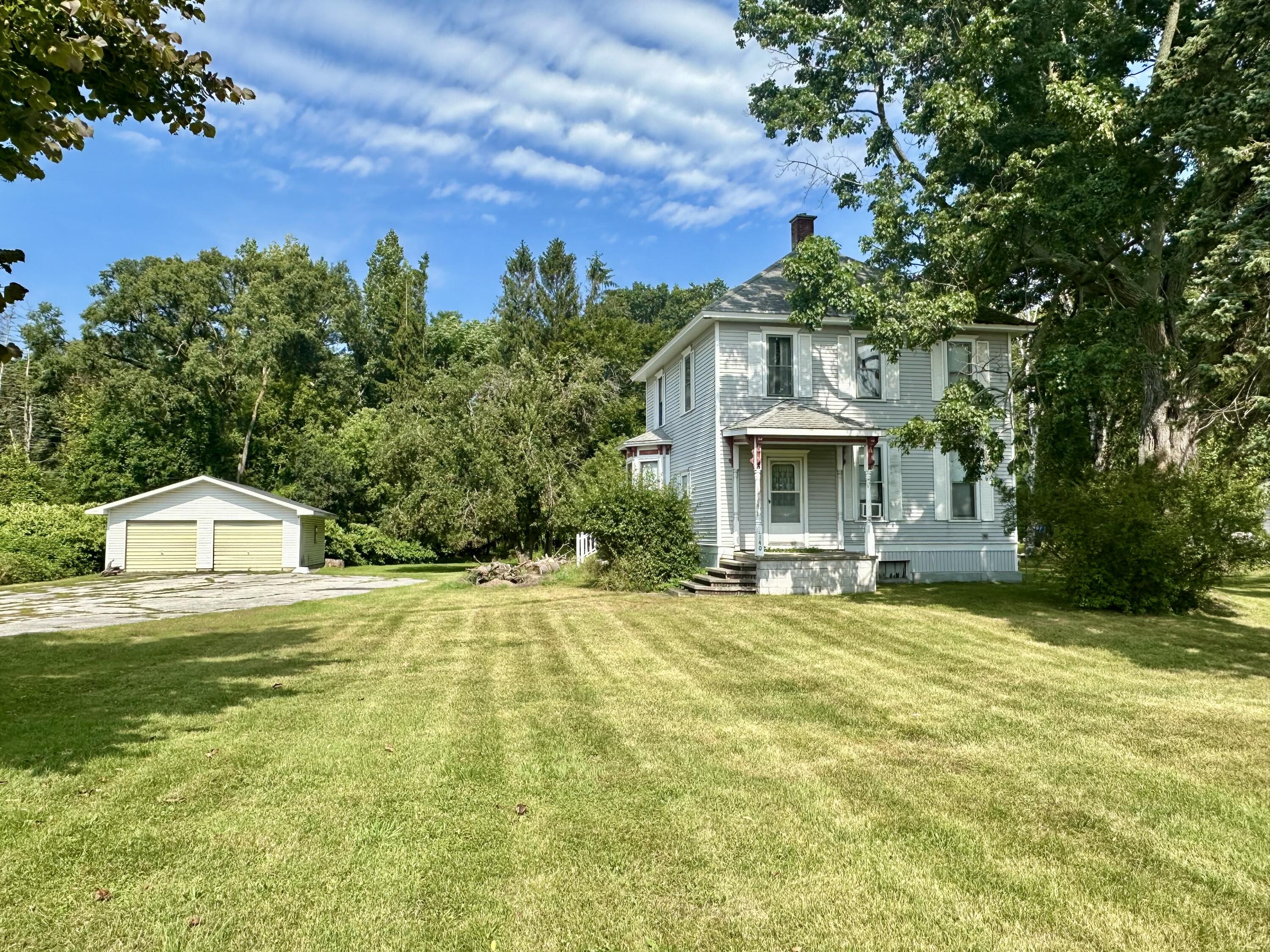 140 W Parkdale Avenue — photo