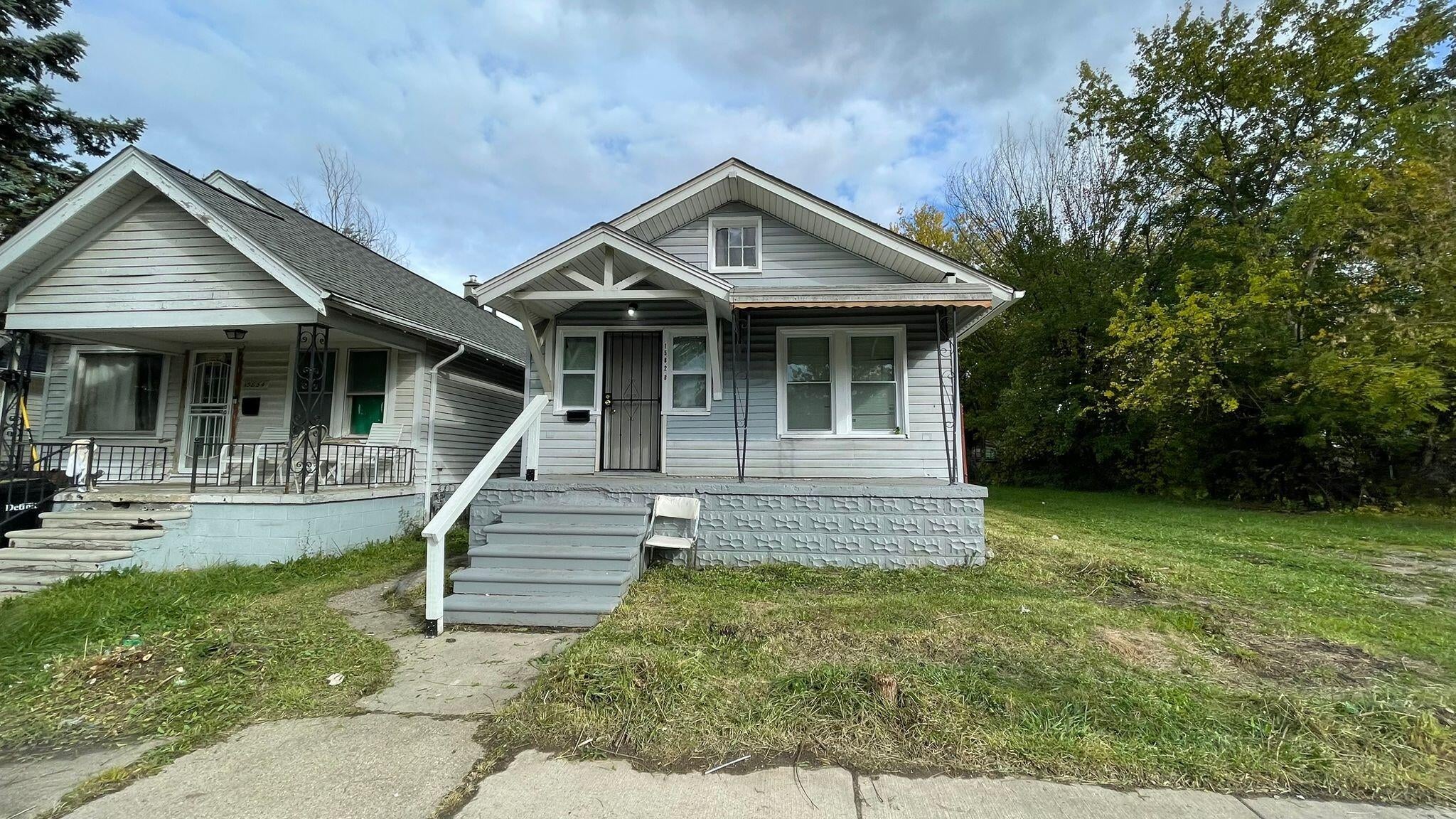 15828 Belden Street — photo